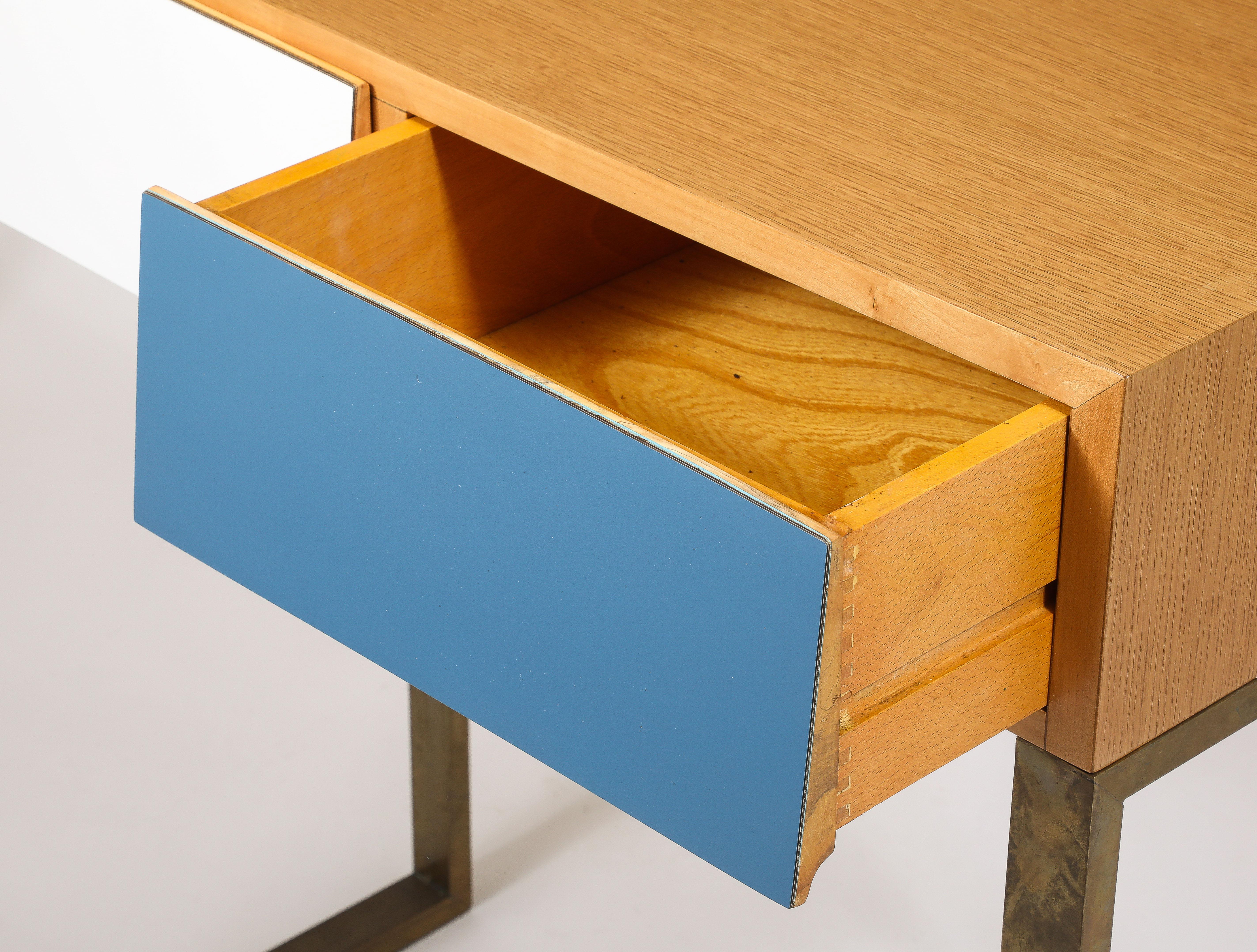 Consoles in the manner of Gio Ponti, Italy 1950's In Good Condition For Sale In New York, NY