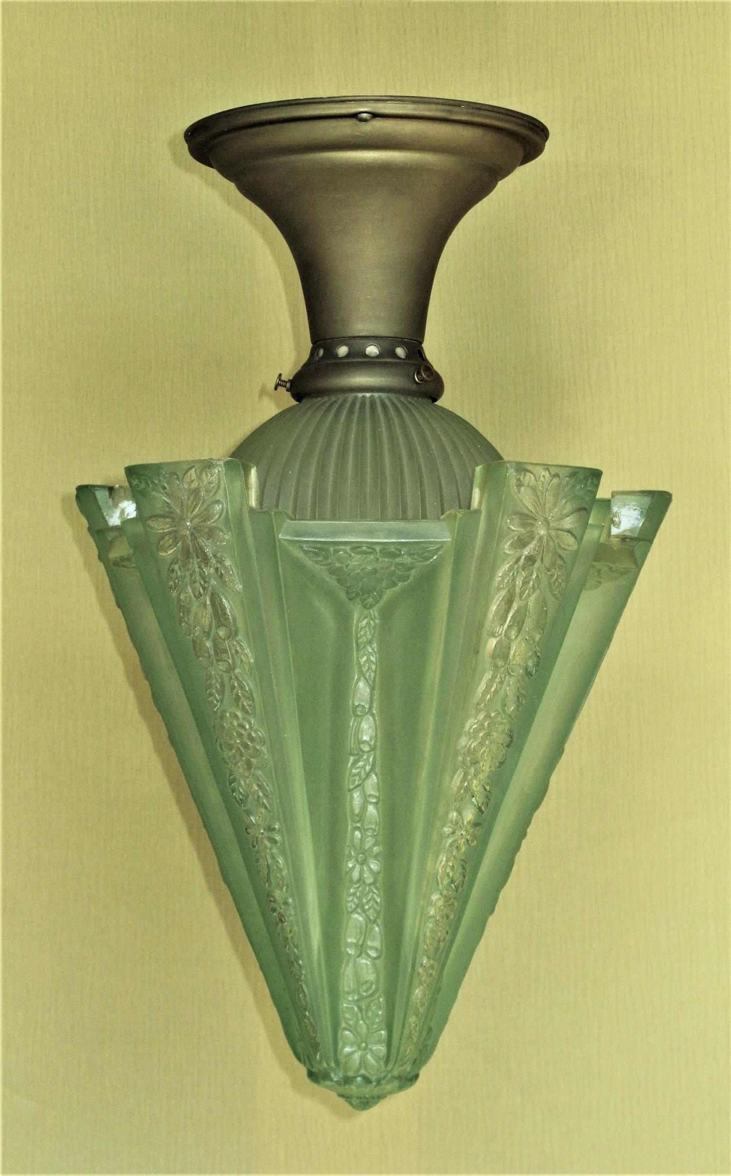 Verre Consolidated Glass Co. - 2 pièces Moderinizer en vert rare en vente