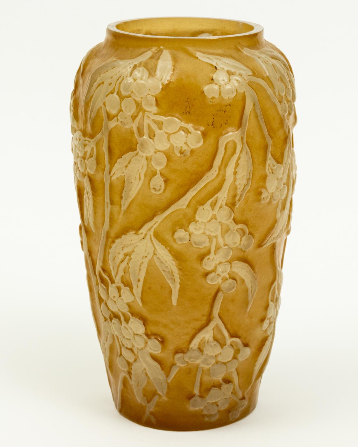 Art Deco Consolidated Phoenix Art Glass Vase with Berries and Ferns For Sale