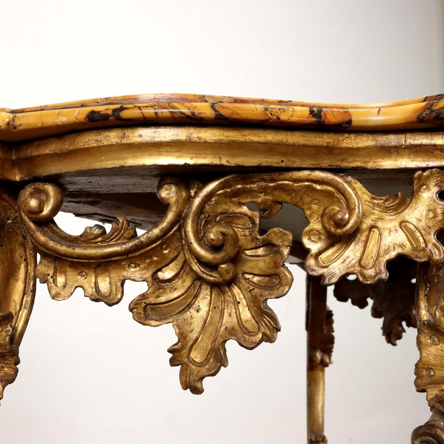 Carved and Gilded Wood Baroque Console Table Florence Mid 18th Century For Sale 2