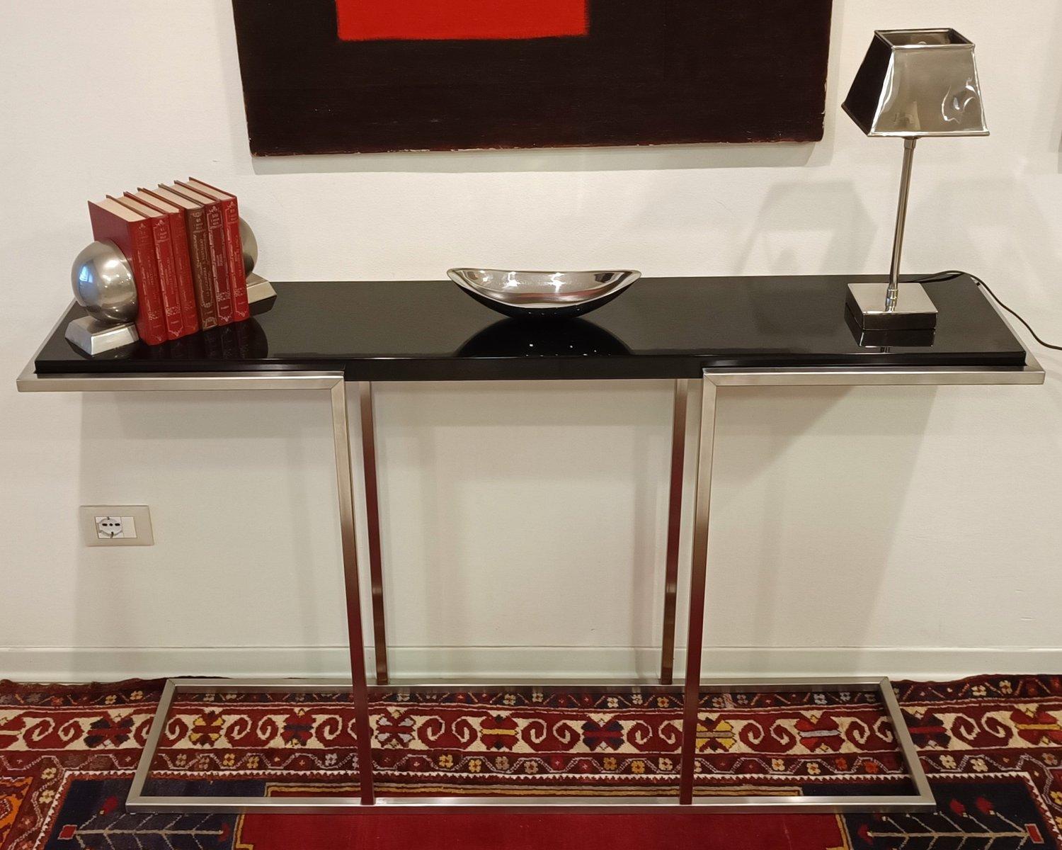 Consola de diseño 80s Acero satinado con estante lacado en negro Italian en venta