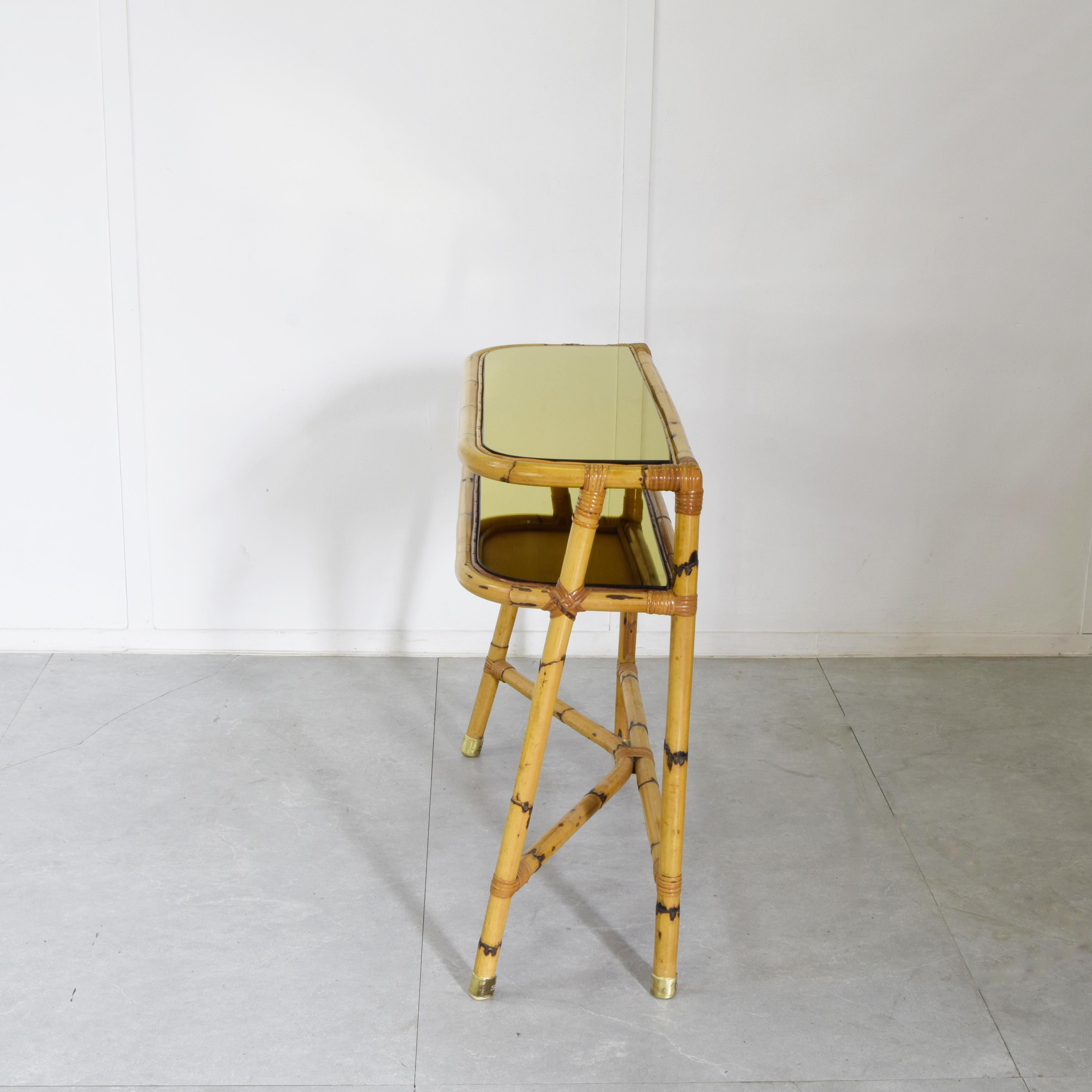 Consolle in bamboo midcentury 1960s. In condizioni buone in vendita a bari, IT