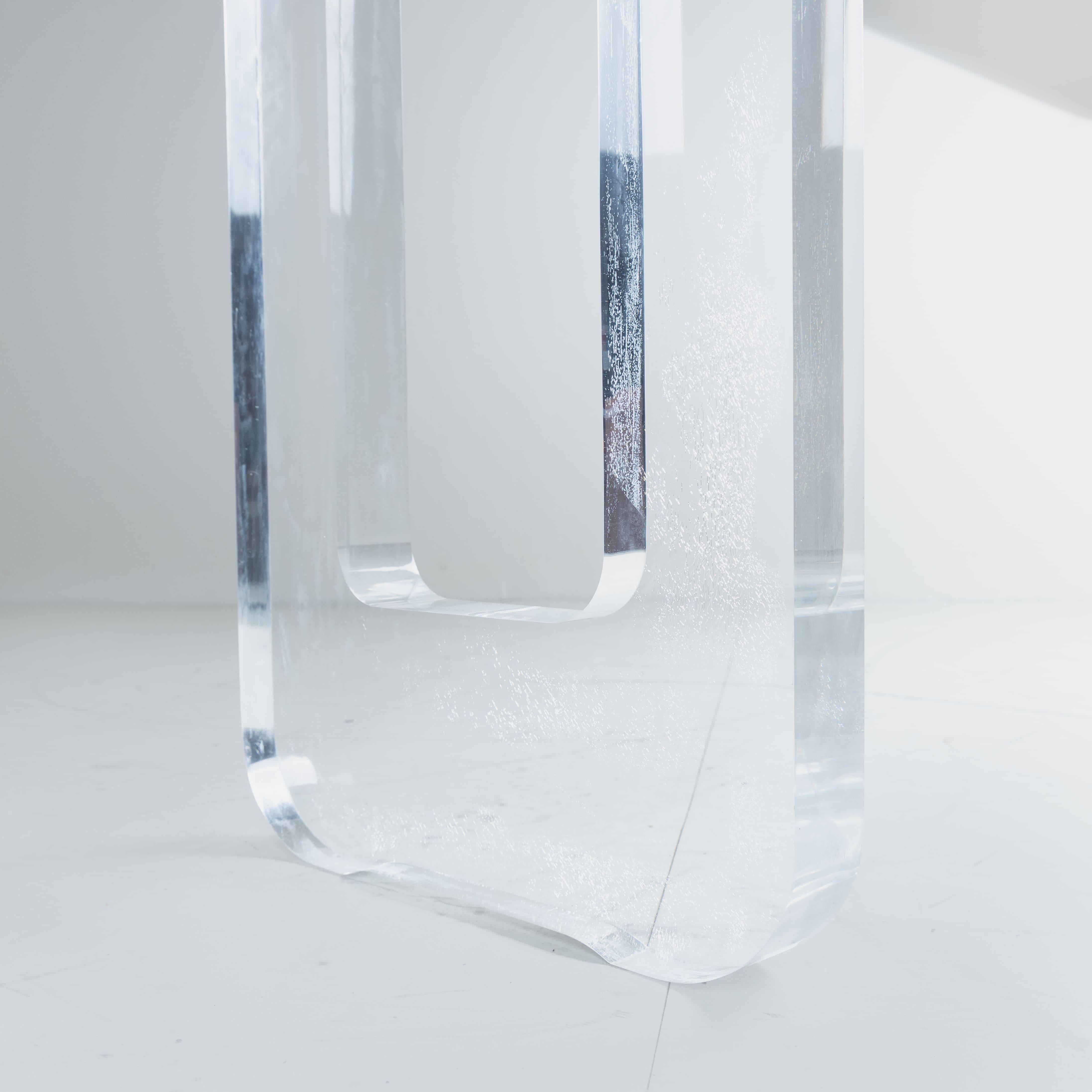 Thick transparent plexiglass console table, glass top, 1980s For Sale 2