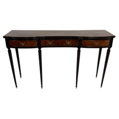 Consolle italiana Mid-Century con piedini e maniglie in ottone, anni '60