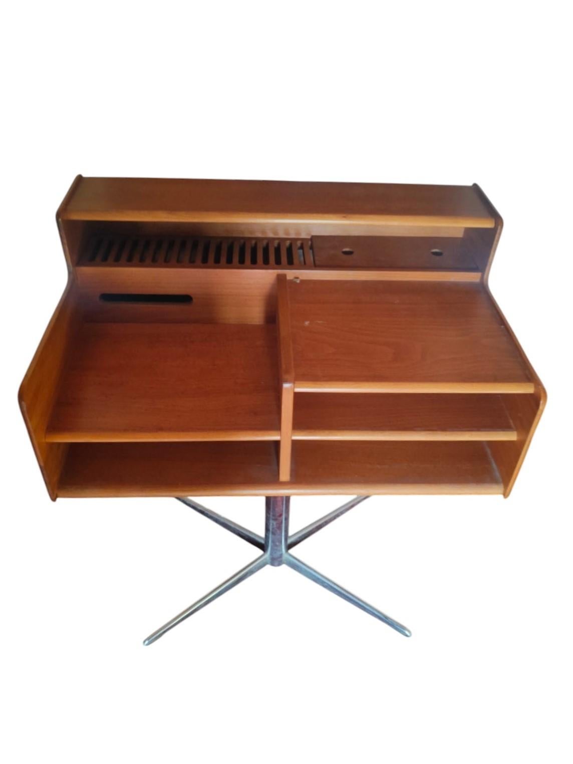 Mid-Century Modern Fimsa 1960s ico parisi style swivel console table For Sale