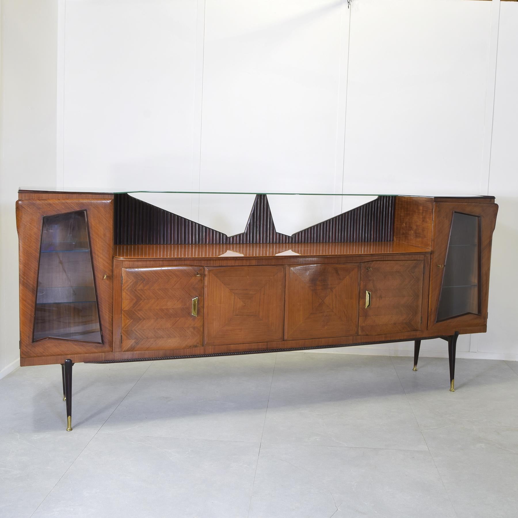 Mid-Century Modern Consorzio Esposizione Mobili Cantù Buffet 1960s en vente