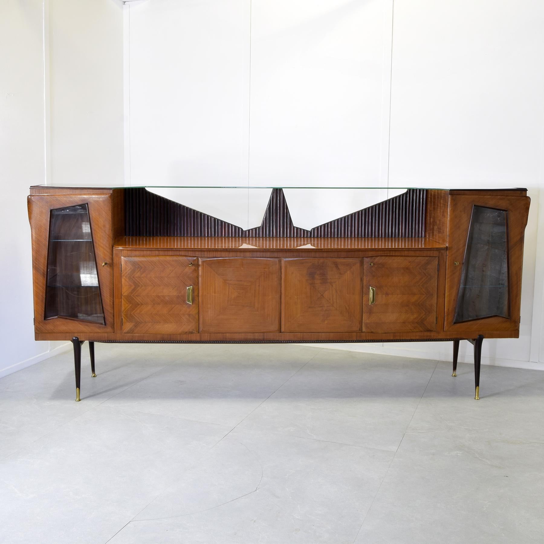 italien Consorzio Esposizione Mobili Cantù Buffet 1960s en vente