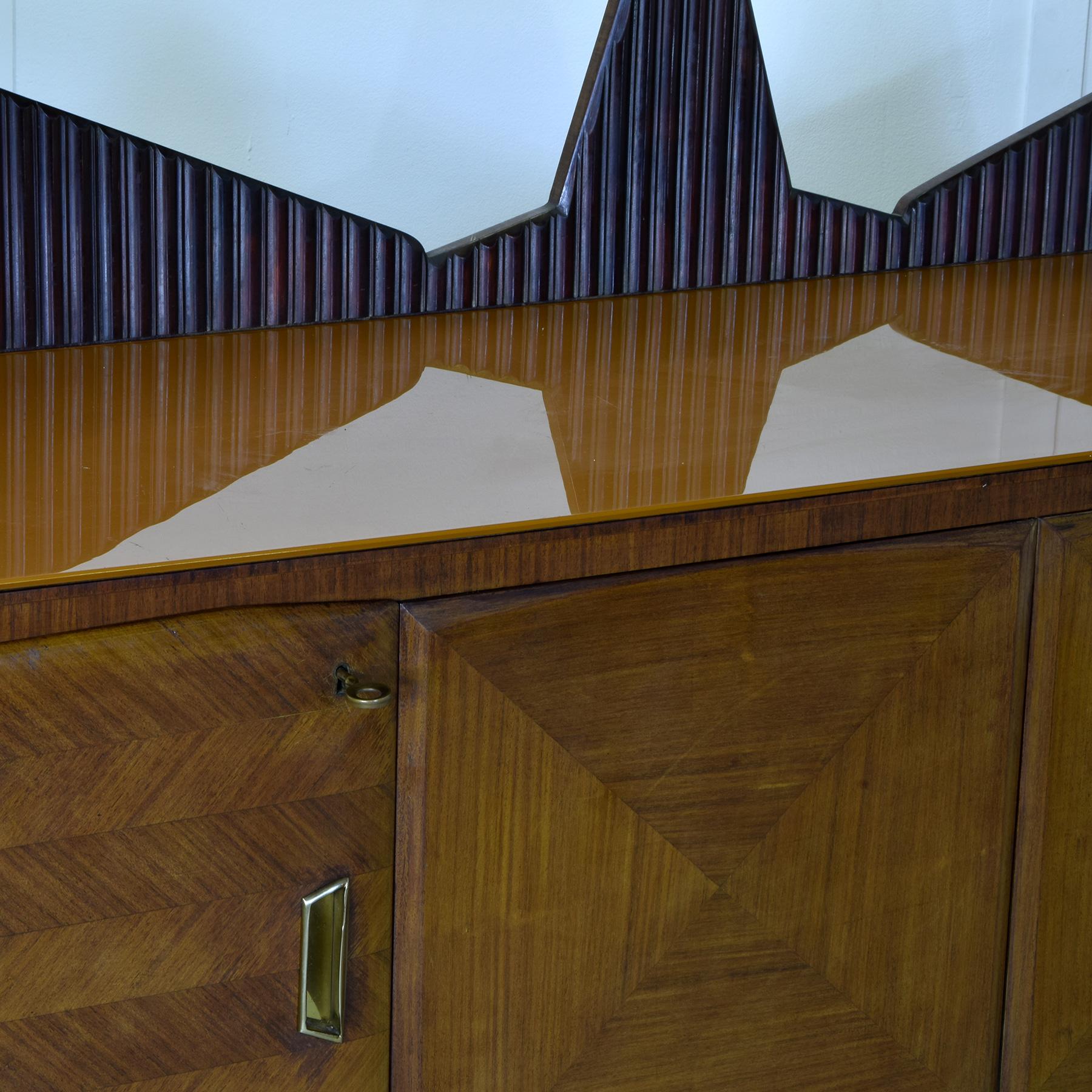 Milieu du XXe siècle Consorzio Esposizione Mobili Cantù Buffet 1960s en vente