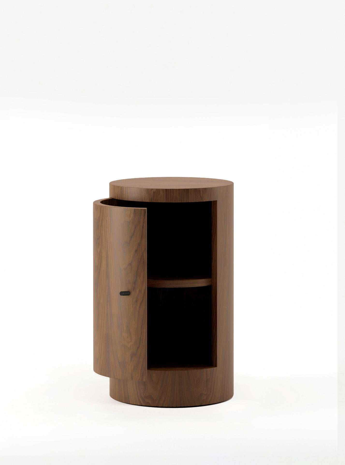 Mesilla de noche Constant Mueble individual izquierdo en nogal by Lemon Sudafricano en venta
