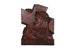 Charge d'une Croix, sculpture en bois sculptée à la main de Constantin Antonovici