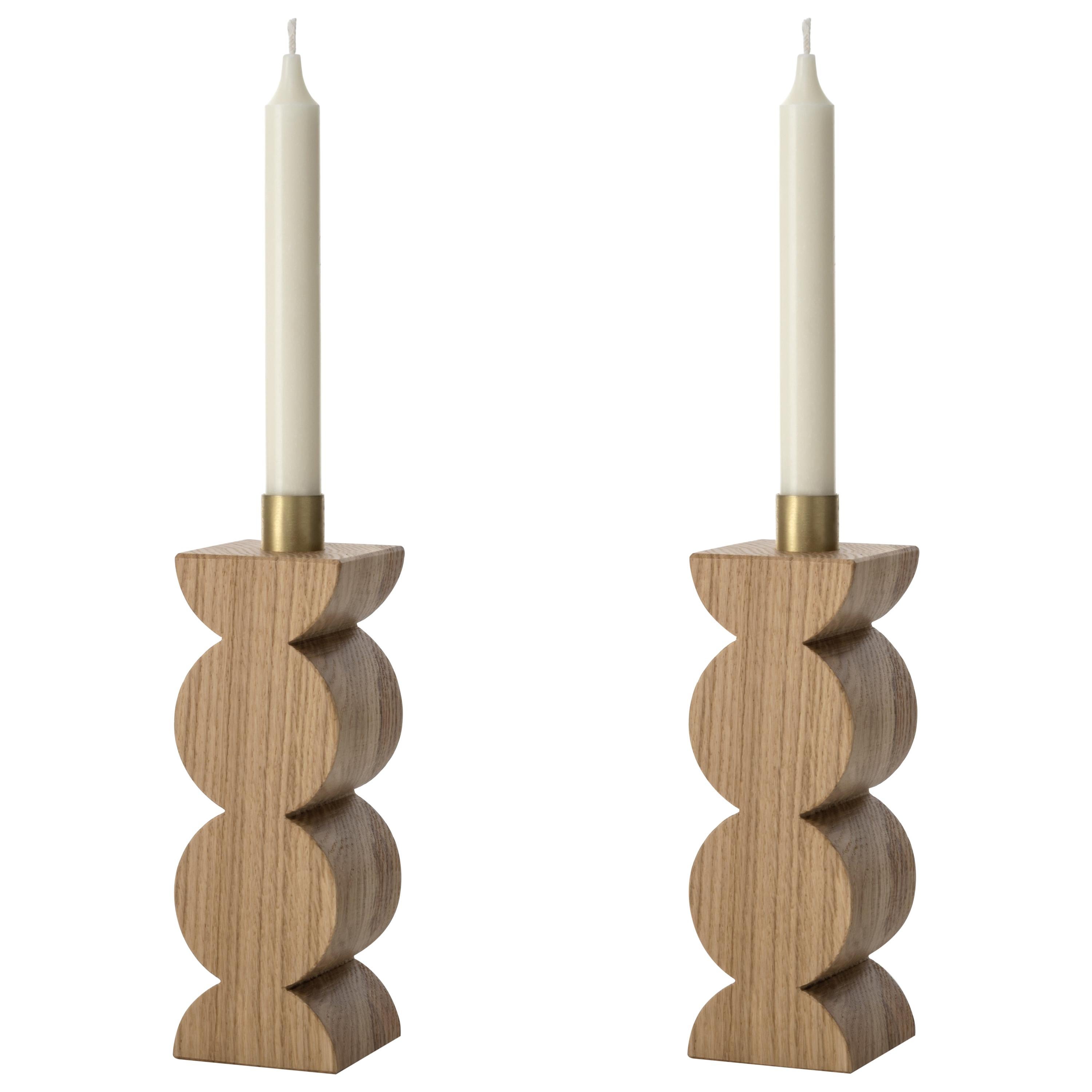 Constantin i Set of Two Candleholders in Solid Oak and Brass with Circles For Sale