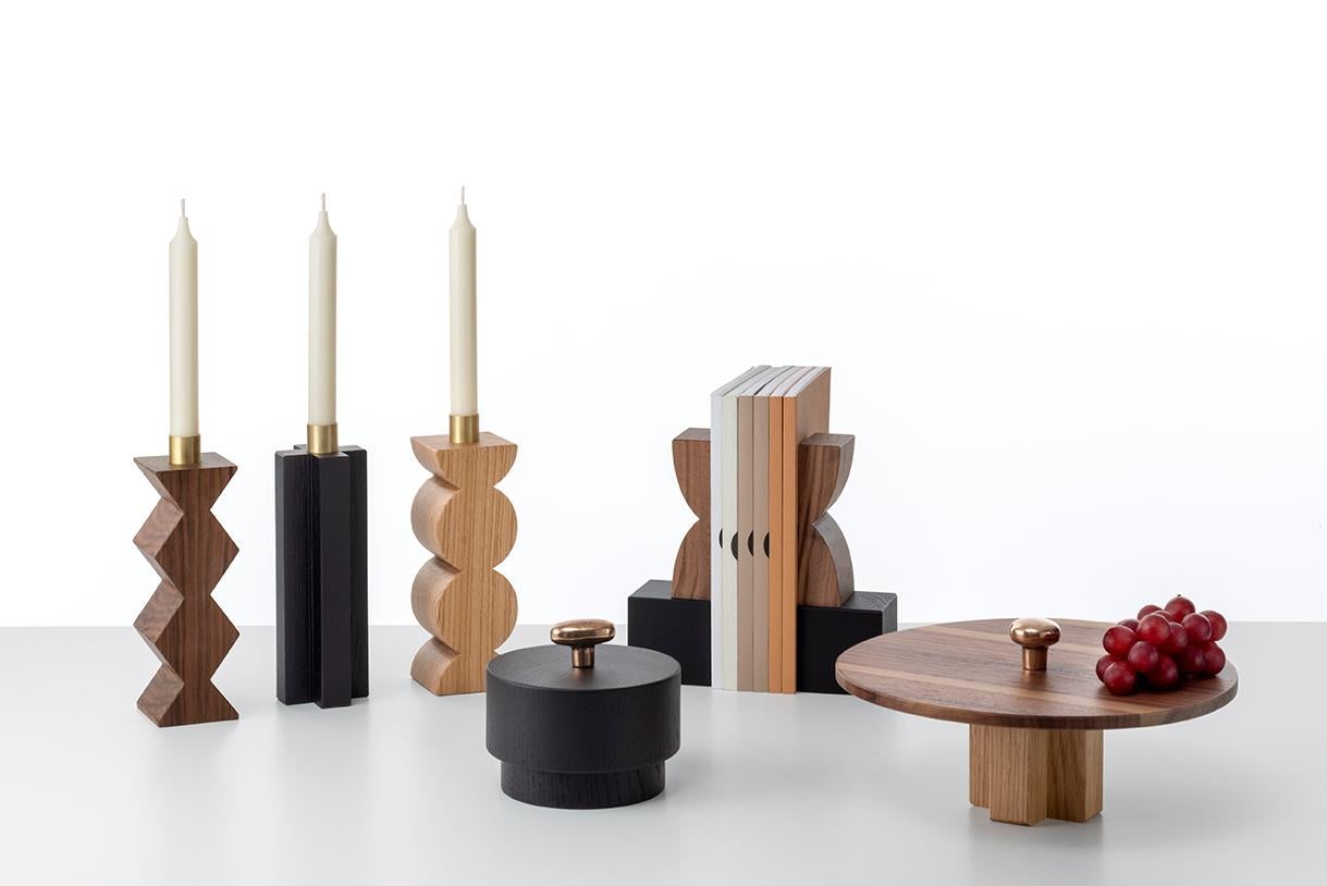 Constantin II + III Set of Two Candleholders in Black Oak, Walnut and Brass in vendita 1