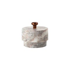 Constantin Jewel Box in White Carnic Marble and Bronze Design Made in Italy