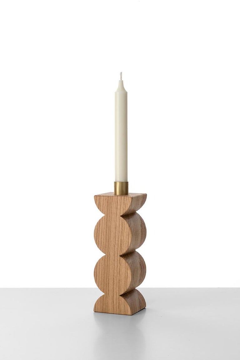 Carved Constantin Set of Candleholders in wood and Brass Minimalist Design For Sale