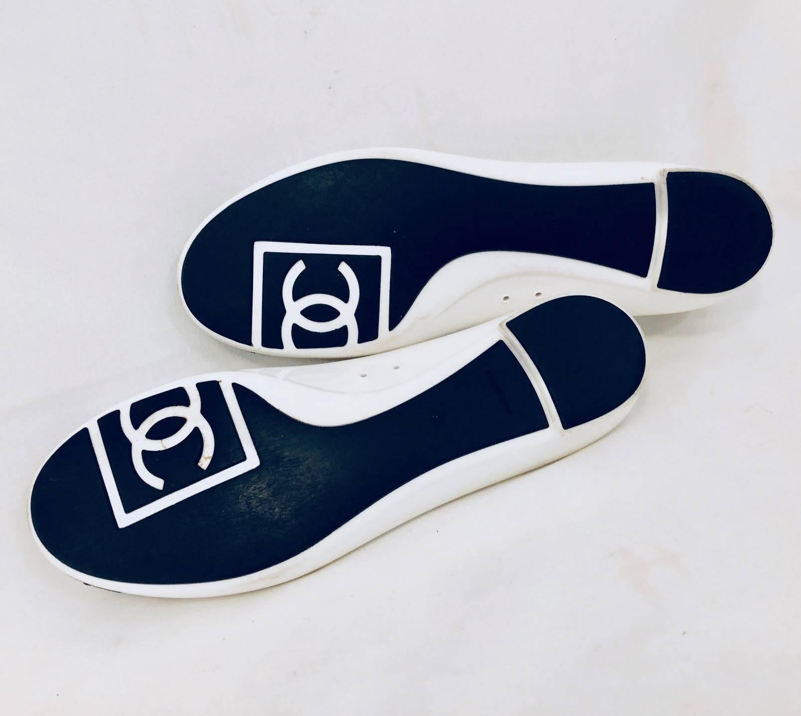 chanel jelly flats