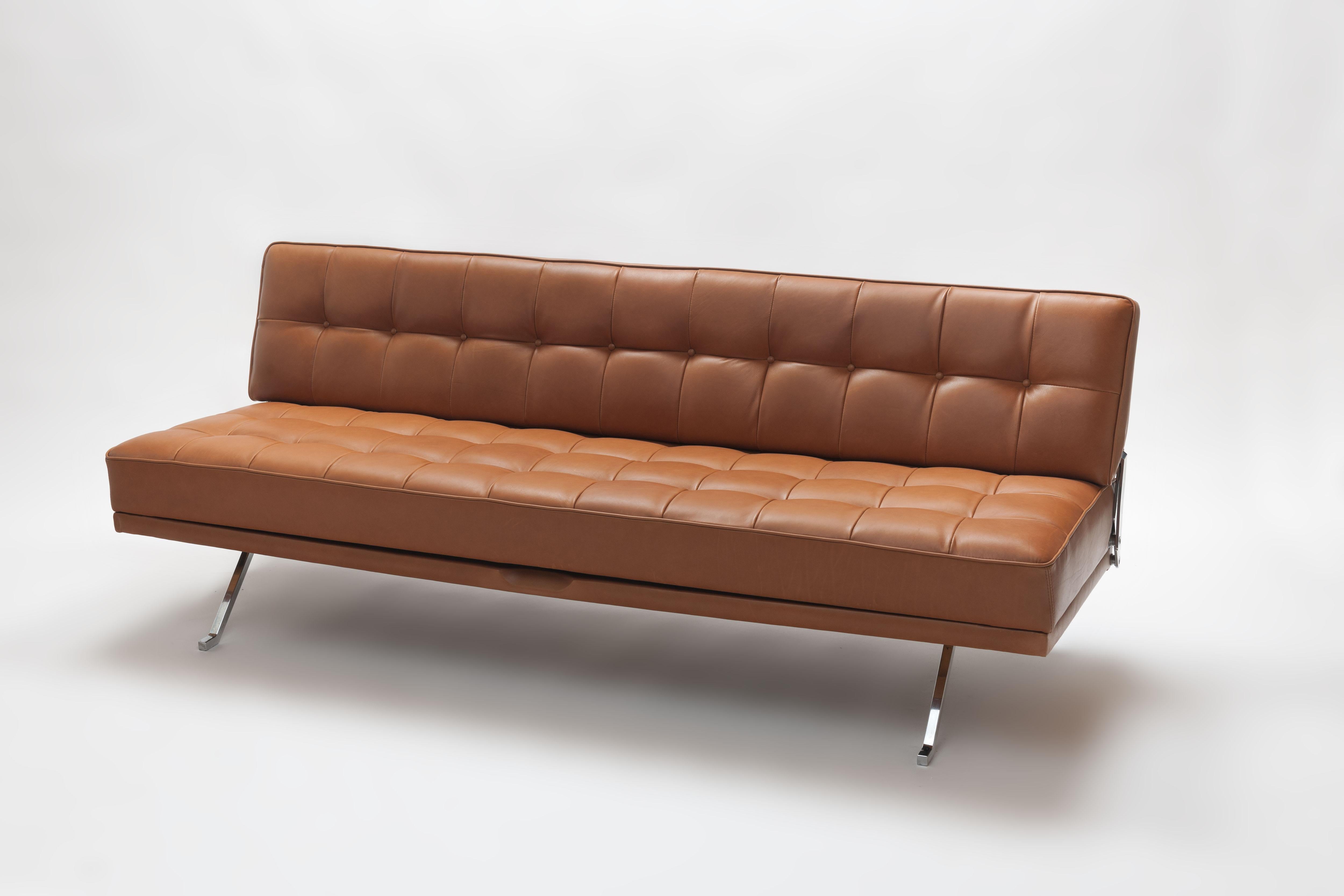 Constanze sofa daybed by Austrian architect and designer Johannes Spalt is a smart and iconic design from the 1960s. By one hand movement the sofa turns into a very comfortable daybed. A ingenious, beautiful and high quality technique and