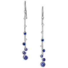 Boucles d'oreilles allongées en argent sterling avec saphirs, tanzanites et diamants