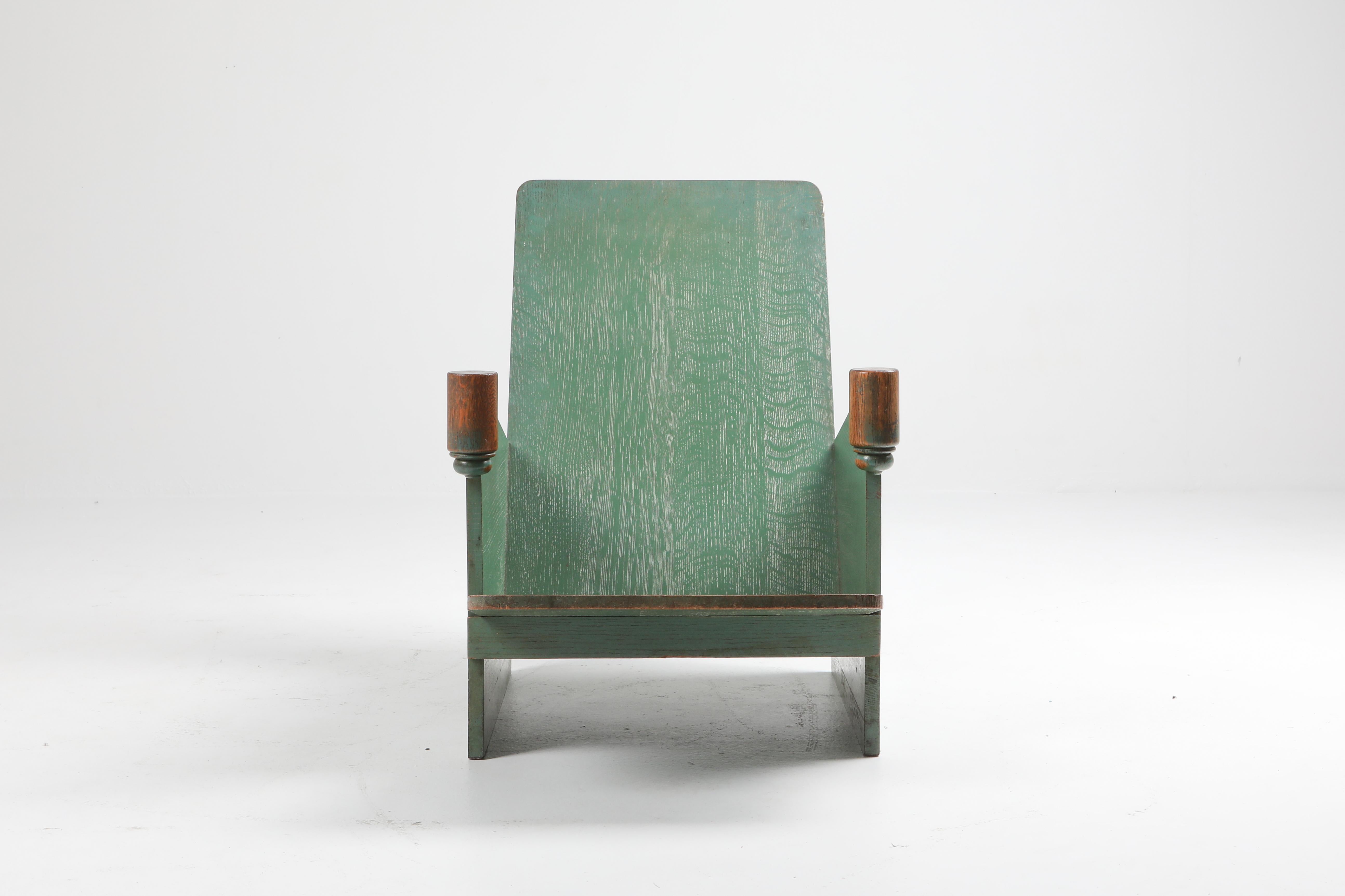 Constructivist Pair of Green Lounge Chairs, Belgium, 1920s In Good Condition In Antwerp, BE