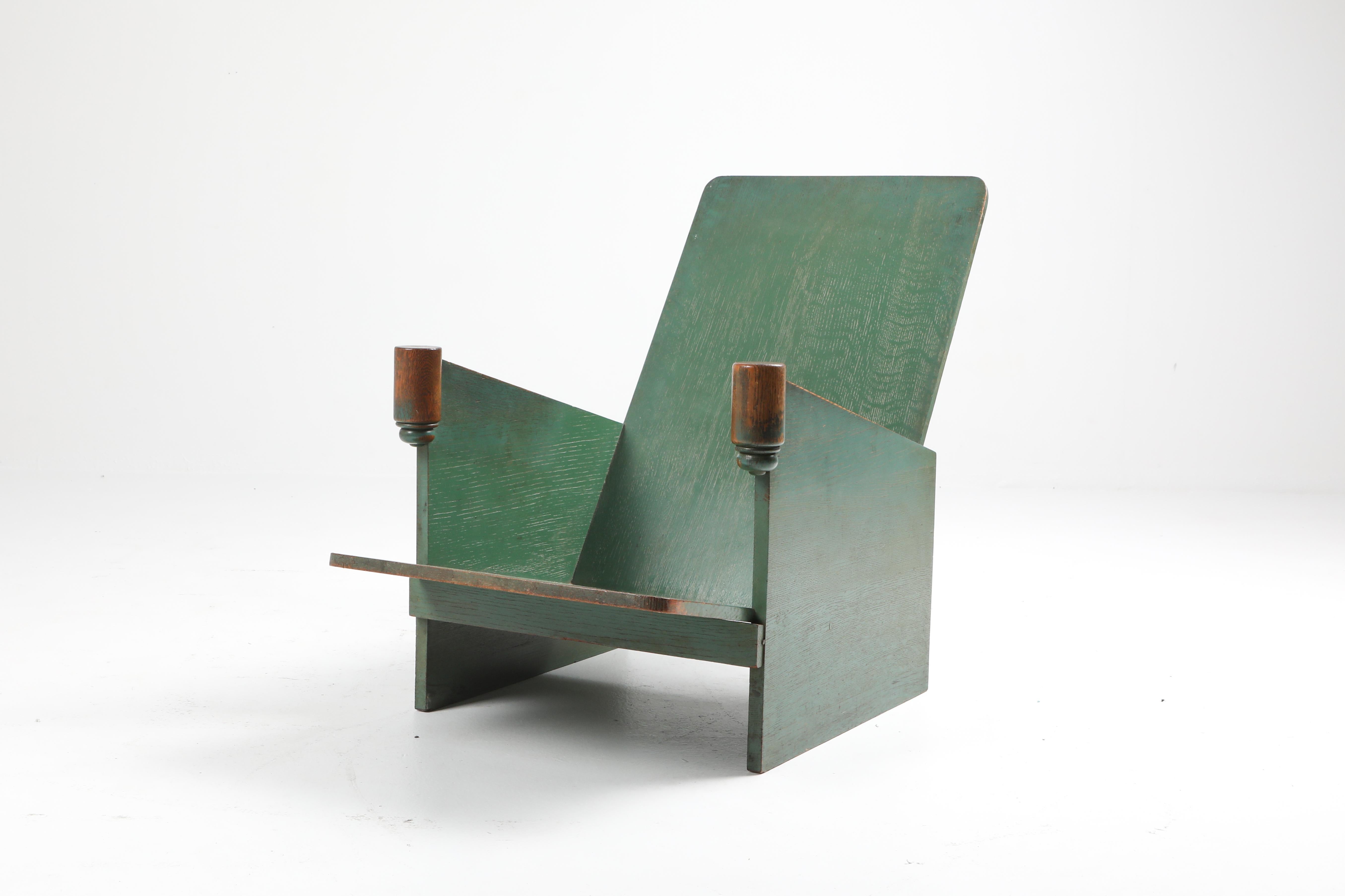 20th Century Constructivist Pair of Green Lounge Chairs, Belgium, 1920s