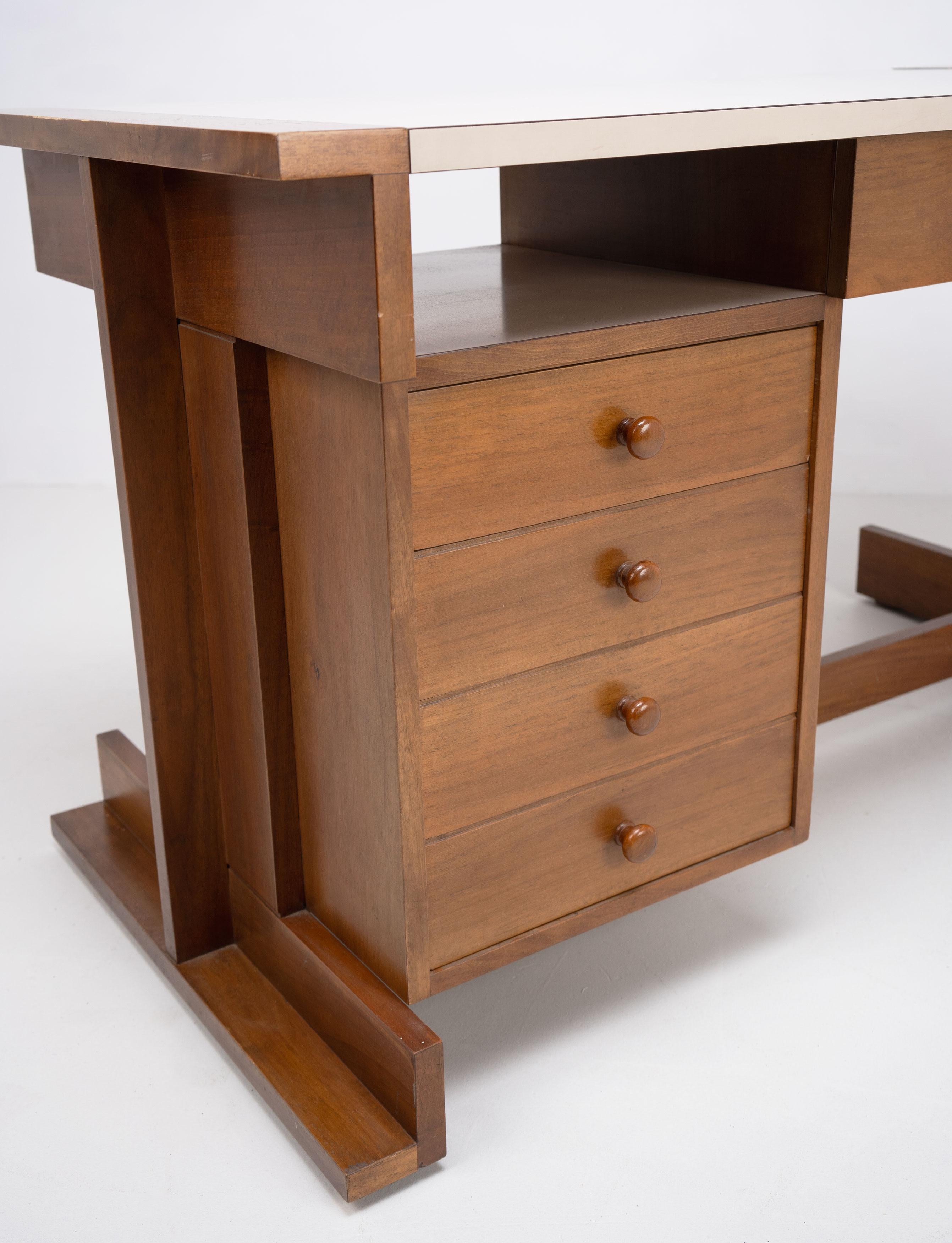 Constructivist Wood and Melamine Desk, Italy, c.1950 In Good Condition For Sale In Surbiton, GB