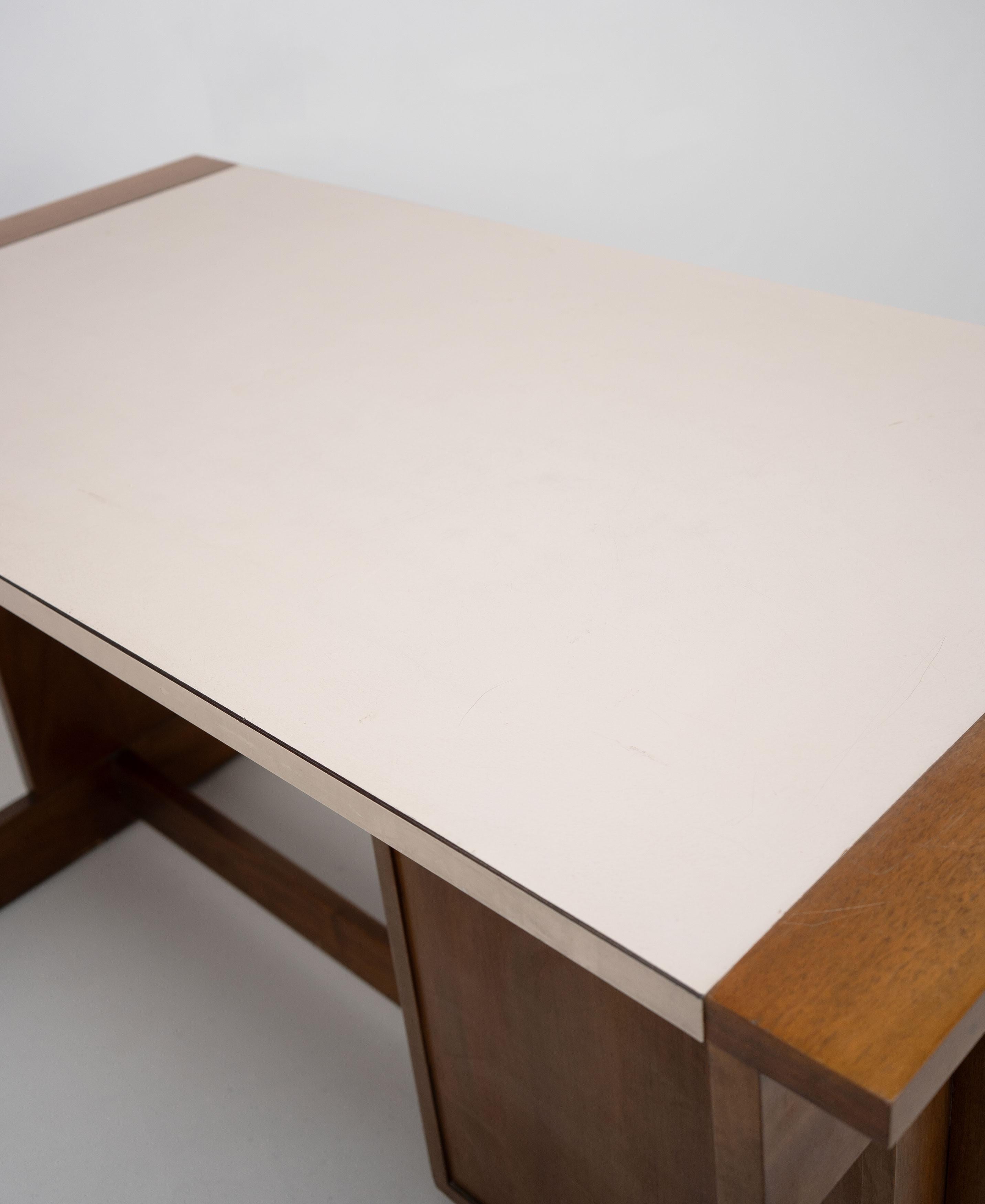 Constructivist Wood and Melamine Desk, Italy, c.1950 For Sale 1