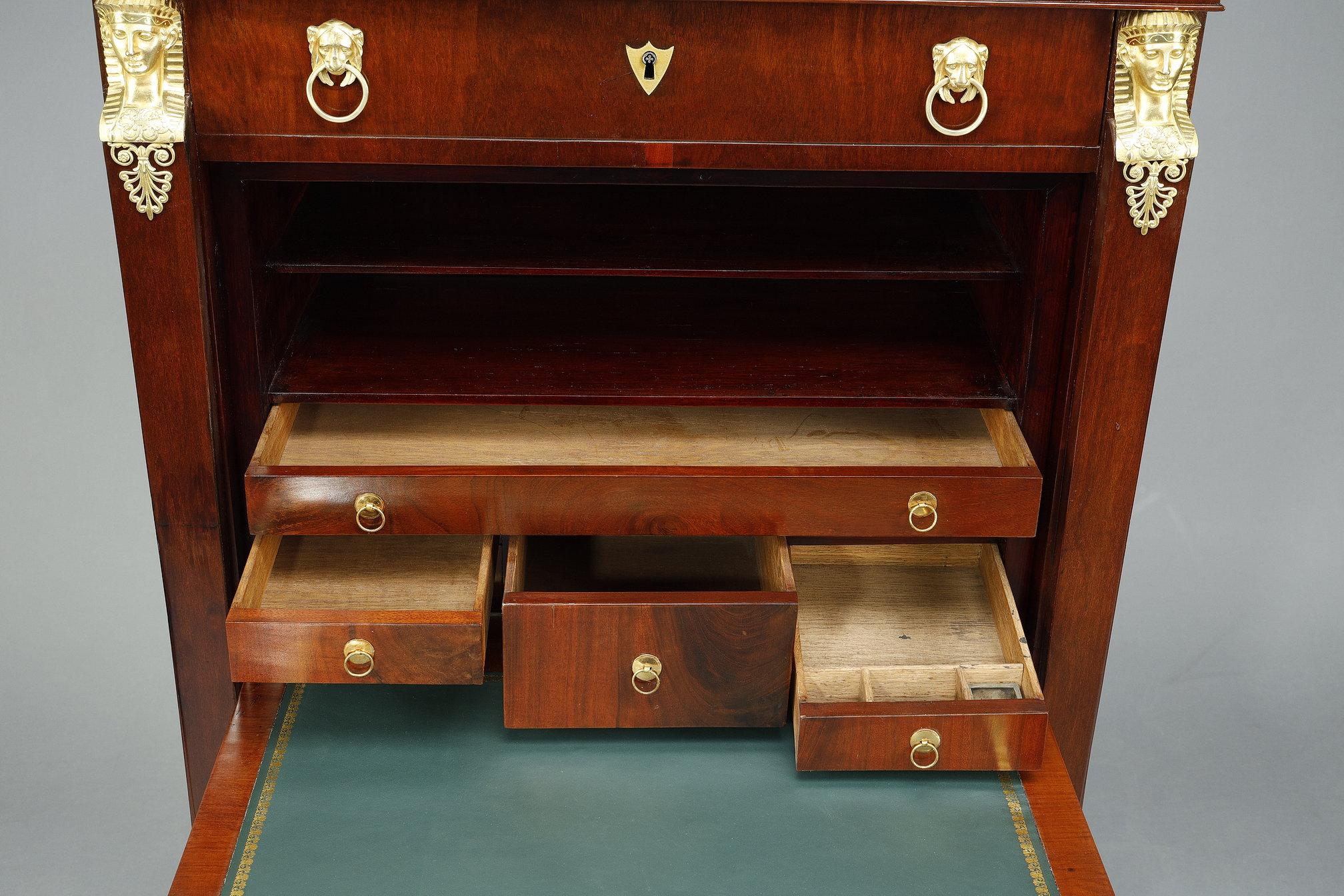 Consulat Commode and Secretary in Mahogany and Mahogany veneer For Sale 13