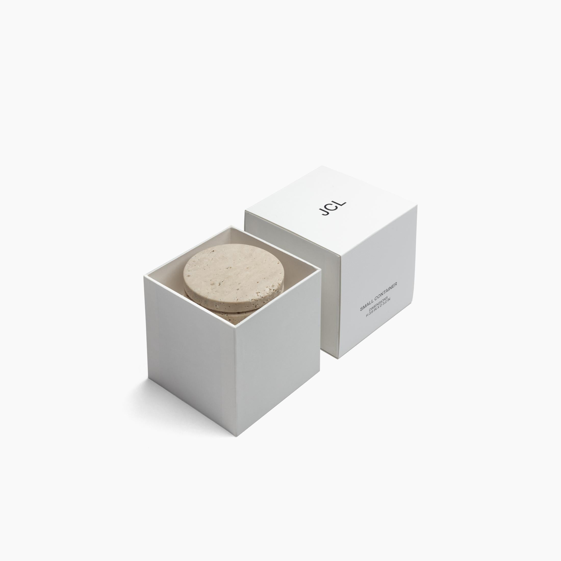 Container in Roman Travertine For Sale 1