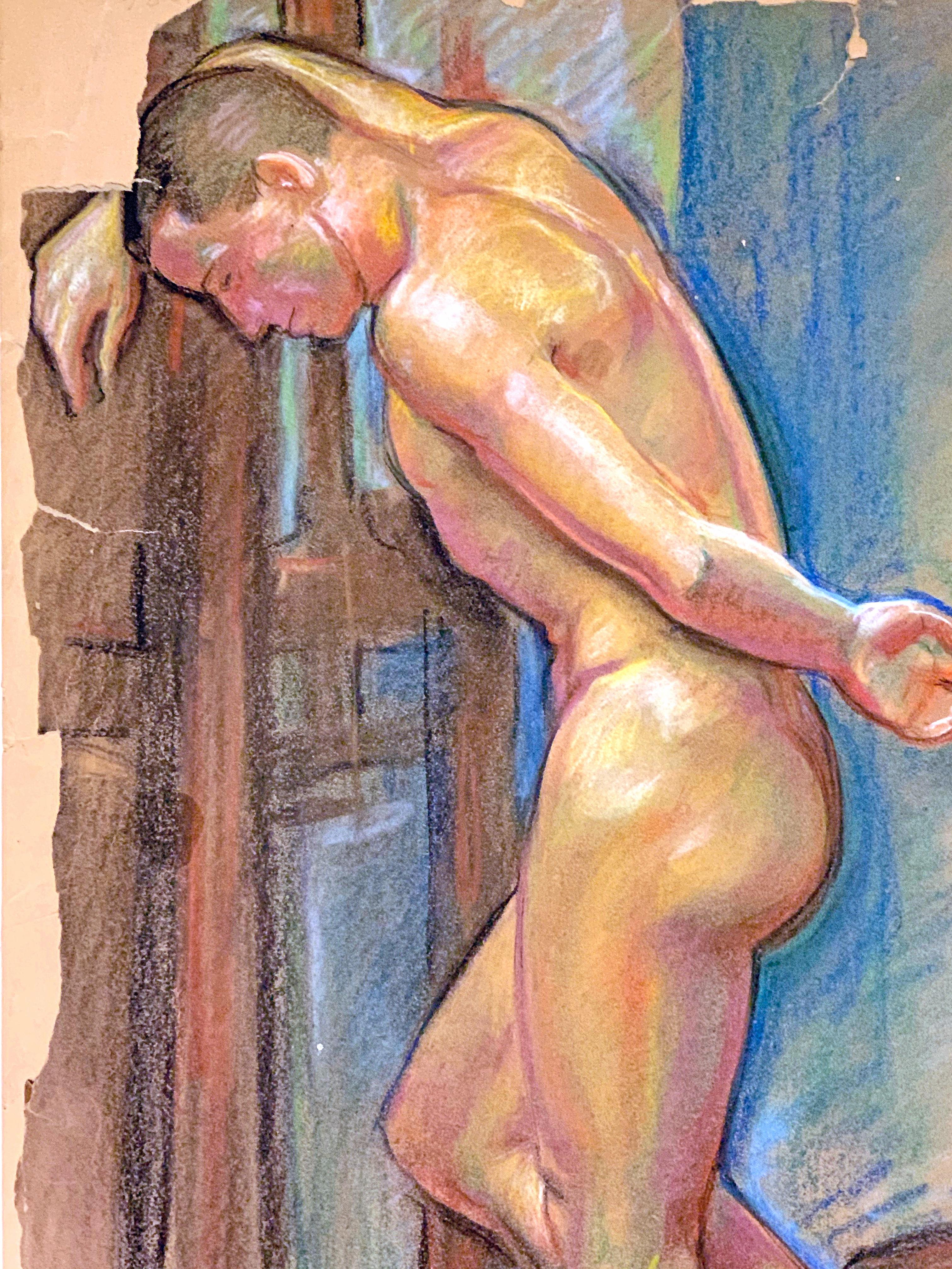 Sensuel et vivement coloré, ce dessin au pastel d'un nu masculin debout, la tête appuyée contre le mur, a été réalisé par Allyn COX, fils du célèbre muraliste Kenyon Cox. Le jeune Allyn s'est distingué par l'exécution d'une série ambitieuse de