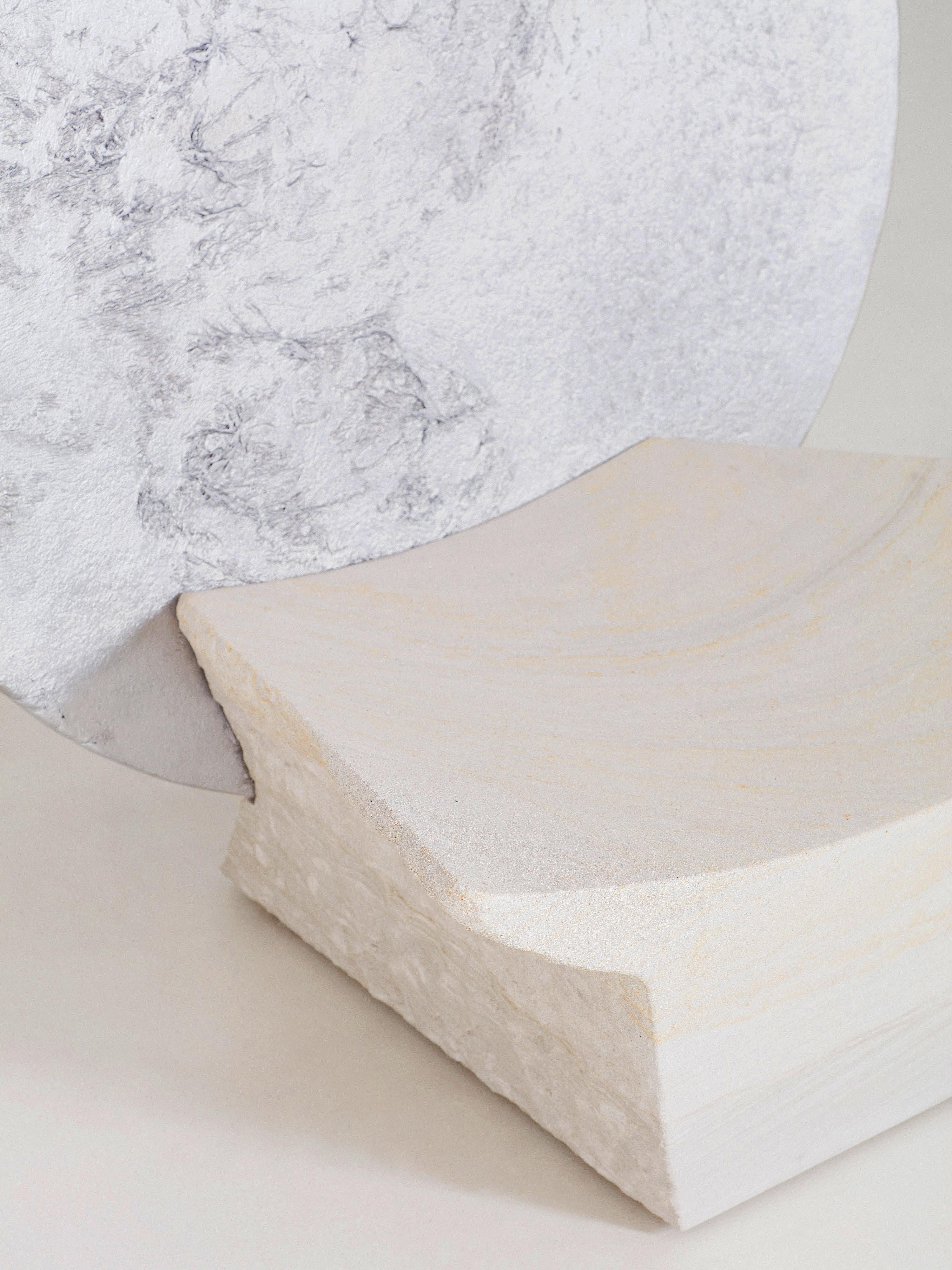 Moderno Sedia Contemplation Point in edizione limitata in alluminio e pietra arenaria di Jesse Ede in vendita