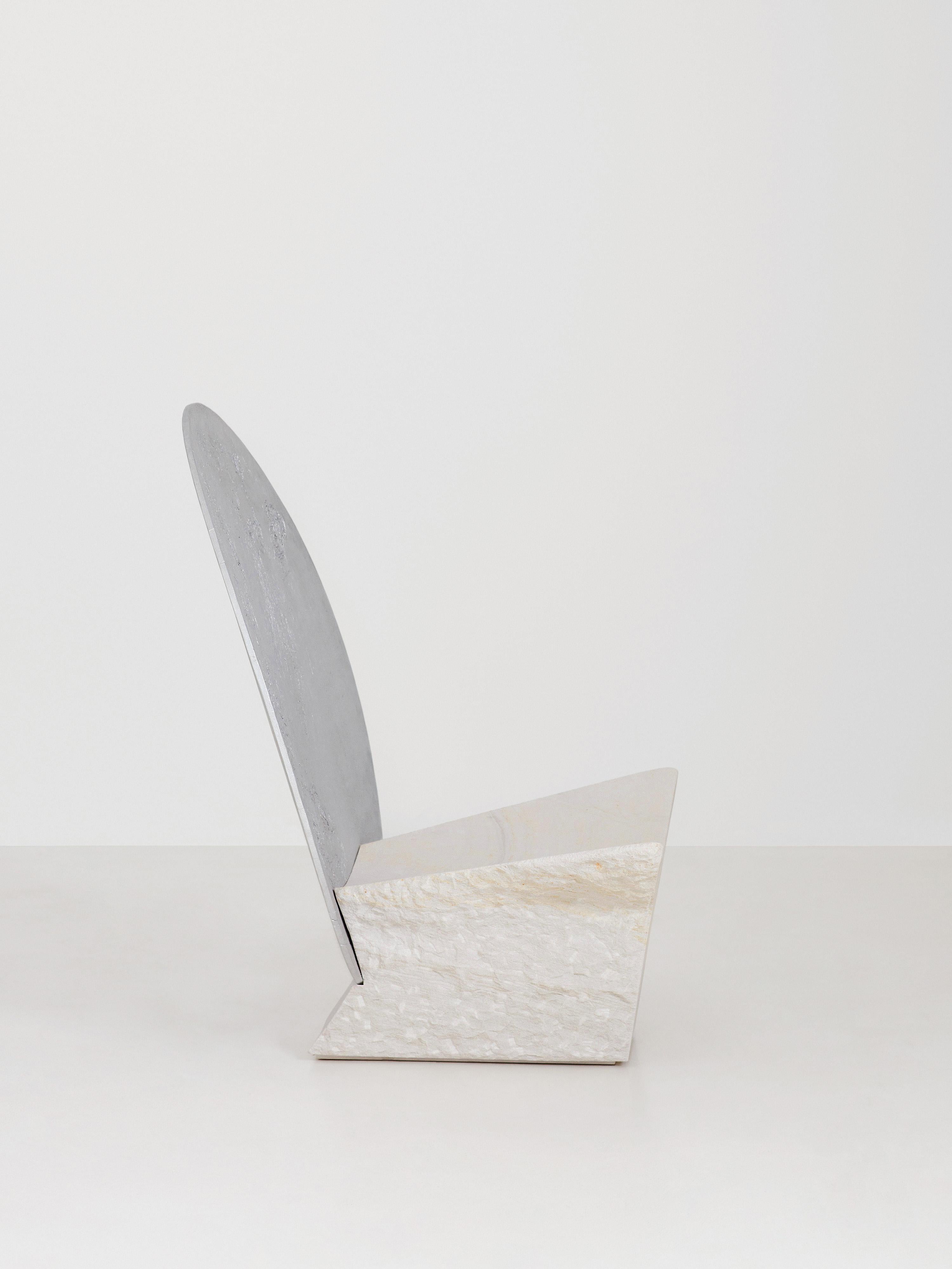 Sudafricano Sedia Contemplation Point in edizione limitata in alluminio e pietra arenaria di Jesse Ede in vendita