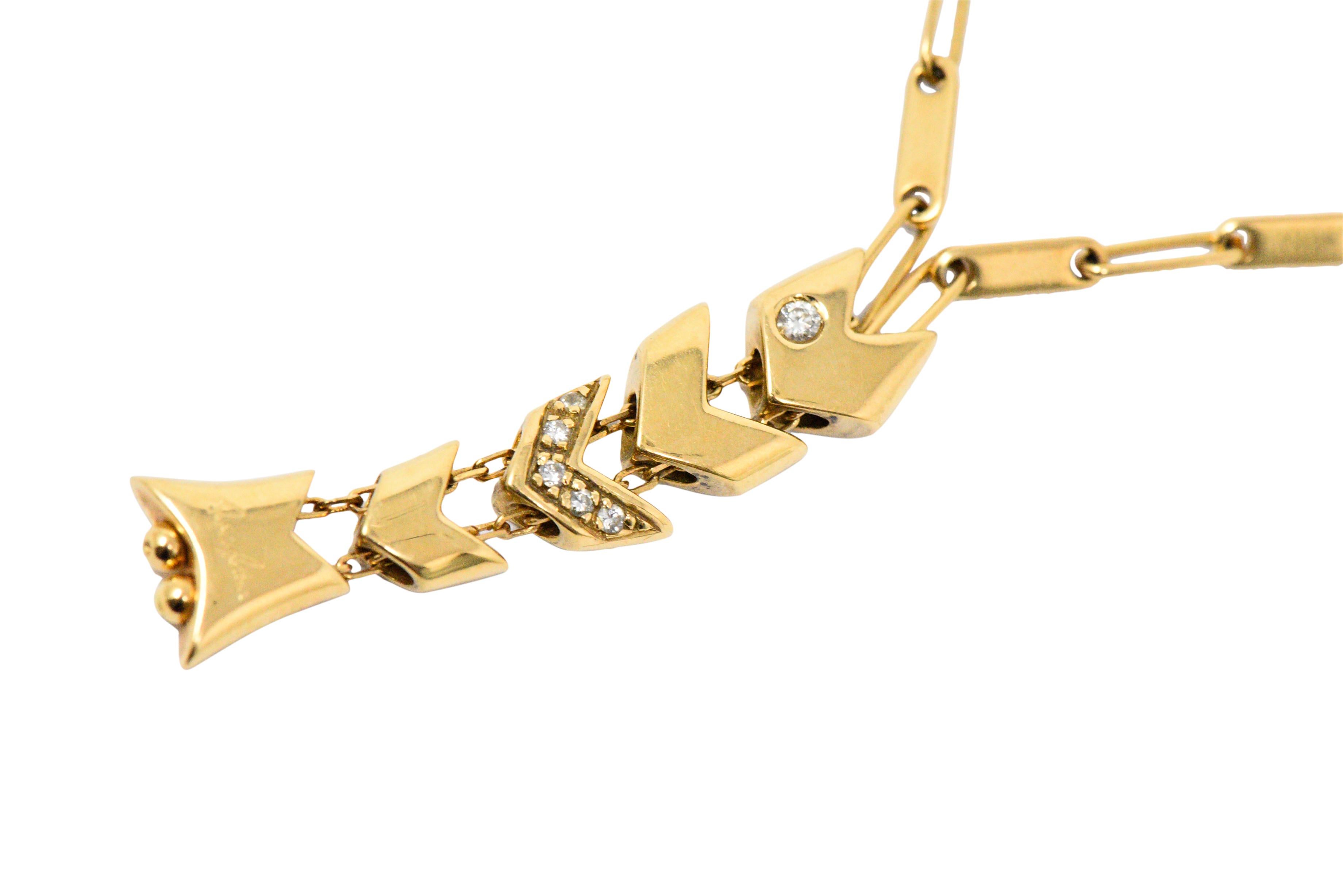 Women's or Men's Contemporary 0.10 Carat Diamond and 18 Karat Gold Fish Necklace, Italy