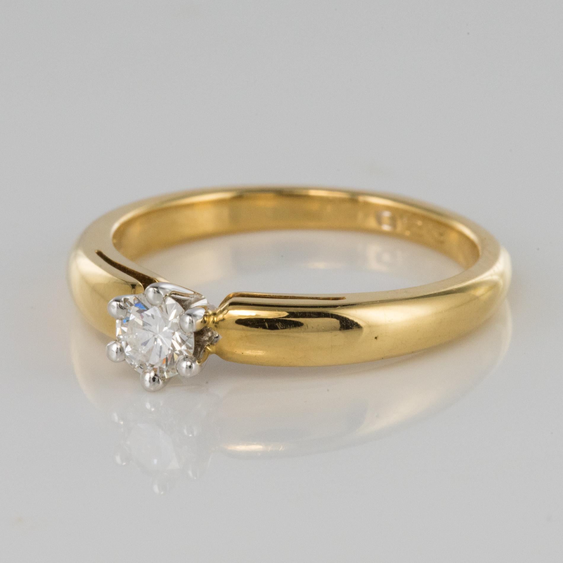 Modern Contemporary 0.26 Carat Diamond Yellow Gold Solitaire Ring