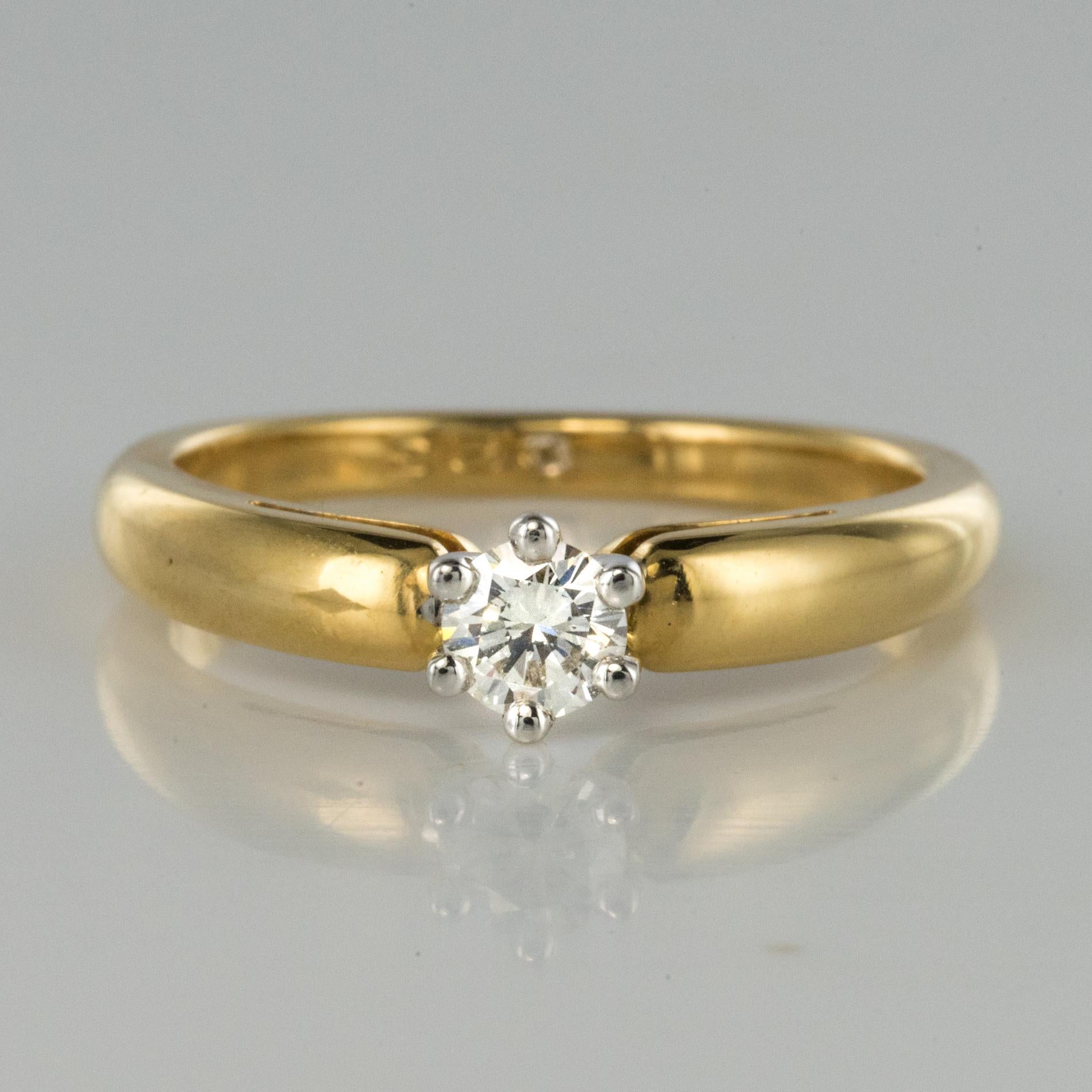 Contemporary 0.26 Carat Diamond Yellow Gold Solitaire Ring 3