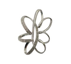 Contemporary 0.30 Carat Diamond Pendant in 18k White Gold For Womens