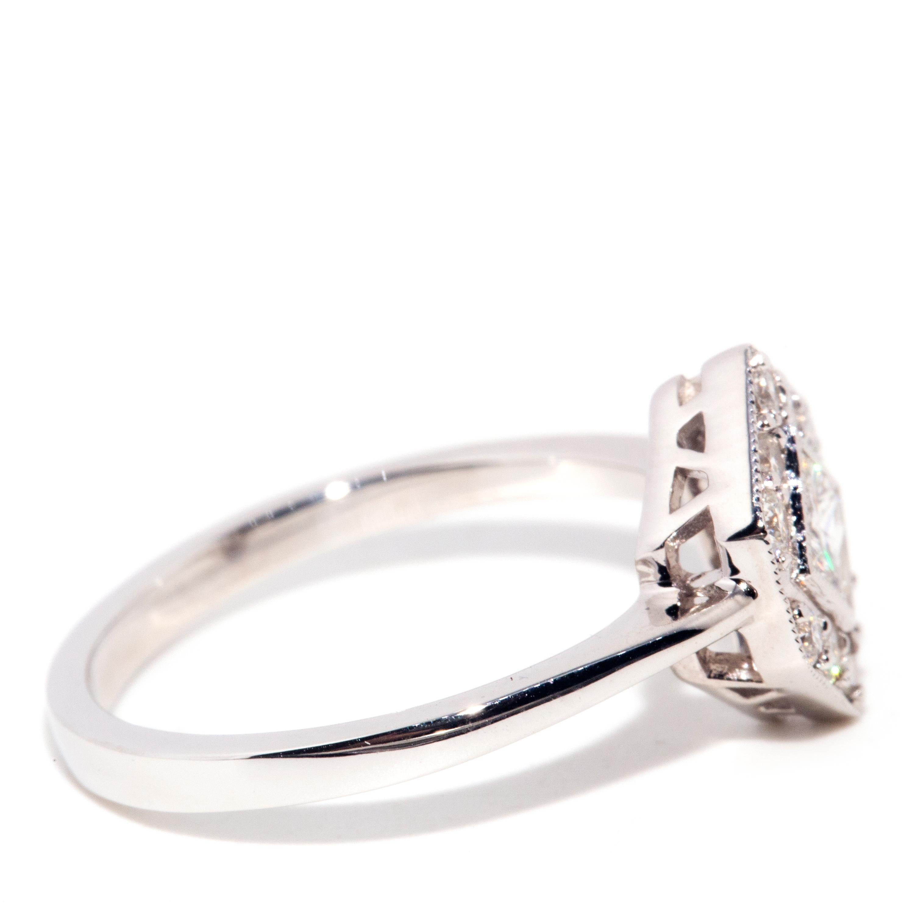 Contemporary 0.30 Carat Princess Cut Diamond 18 Carat White Gold Cluster Ring 1