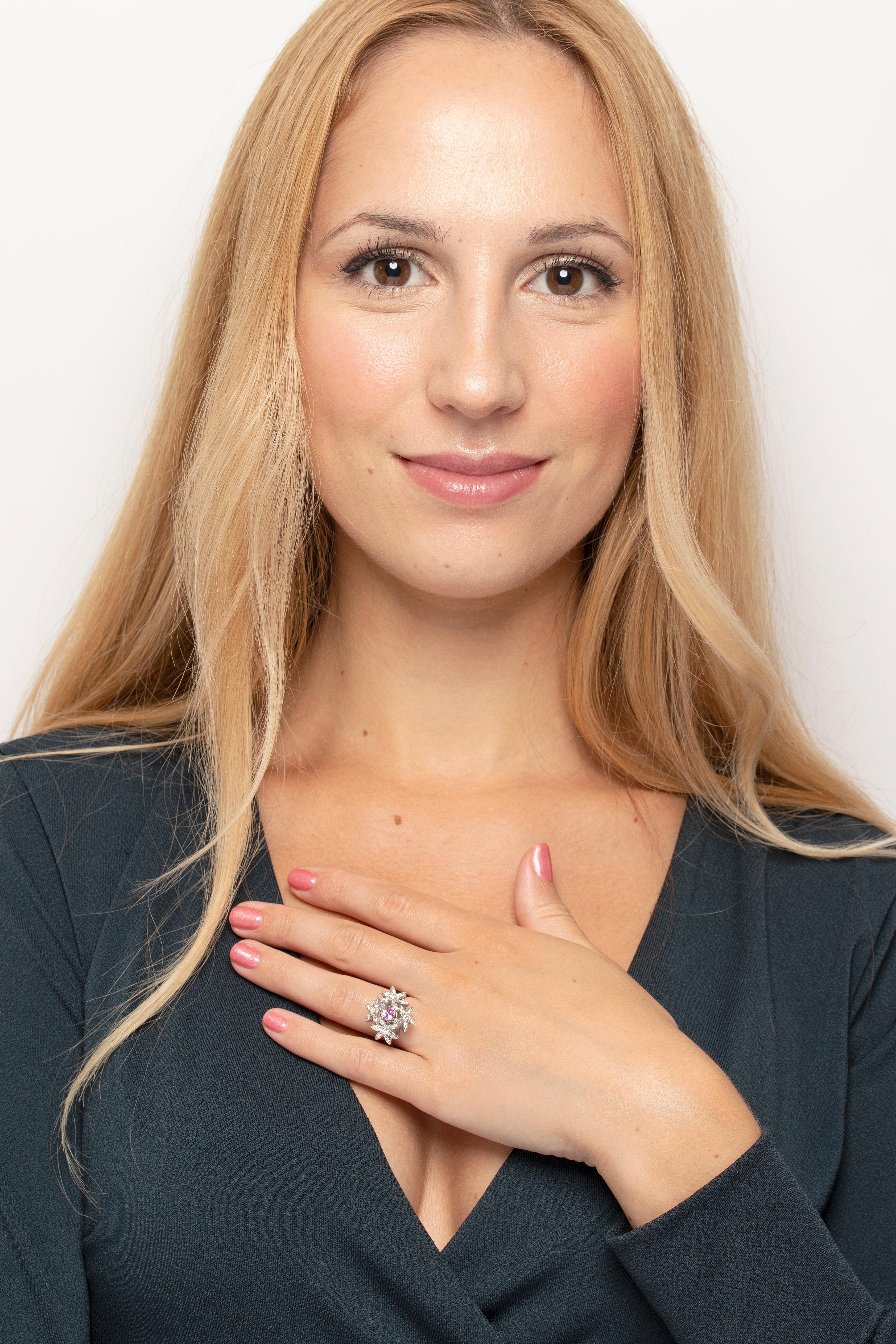 Women's Contemporary 0.35ct Pink Sapphire and Diamond Cocktail Ring For Sale