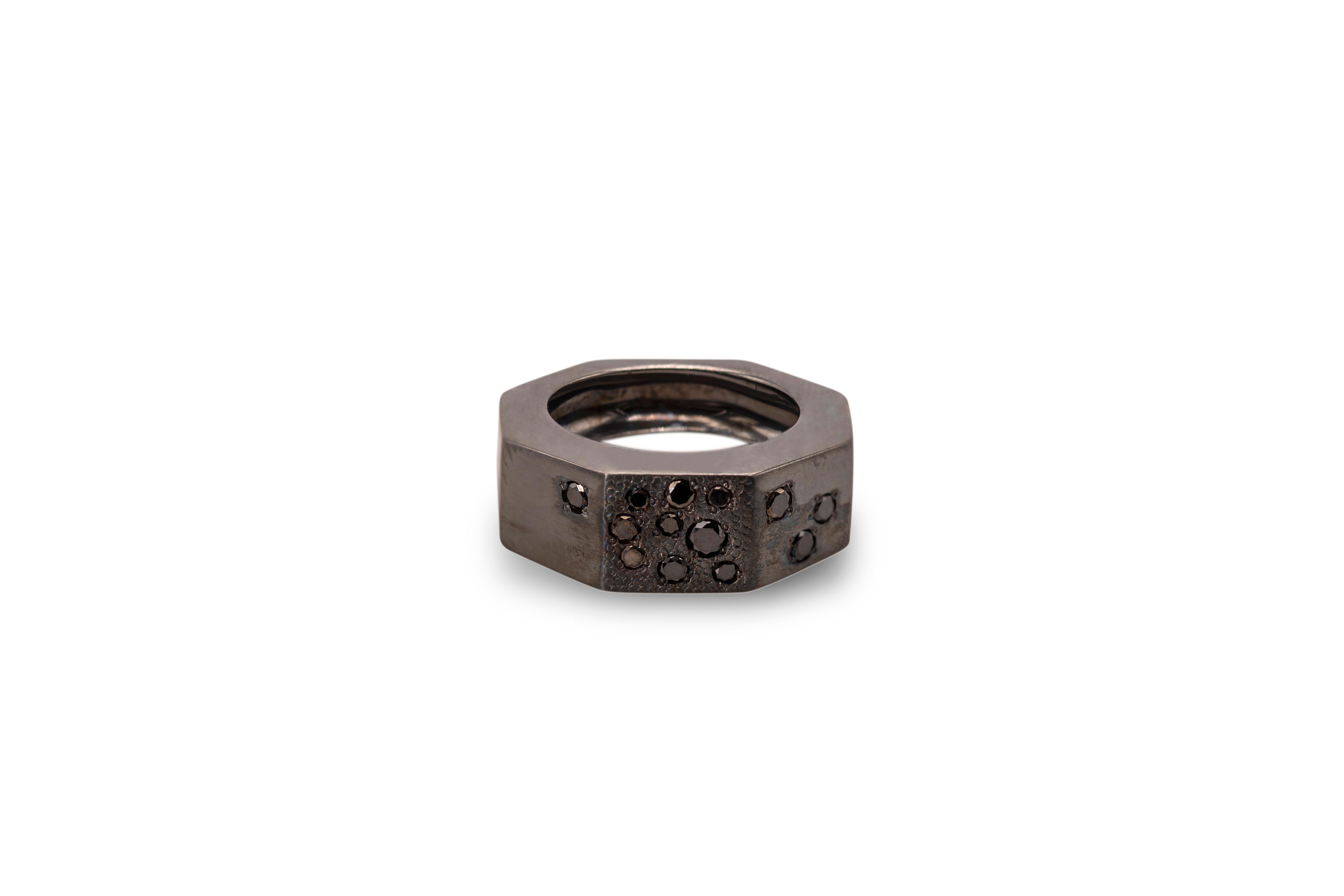 Modern Unisex Contemporary 0.45c Black Diamonds Burnished Sterling Silver Design Ring For Sale
