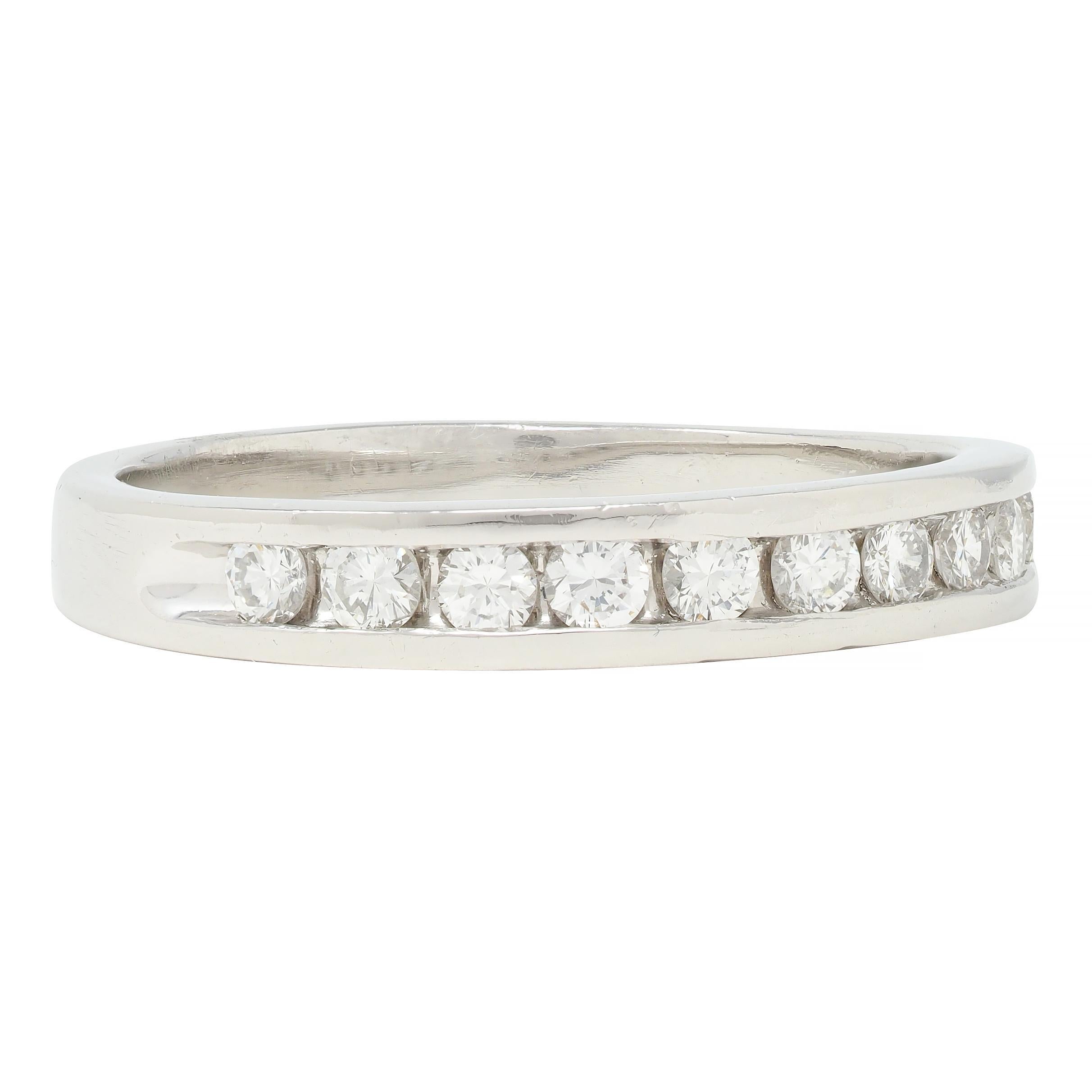 Contemporaneo Anello a fascia in platino con diamanti da 0,46 CTW in vendita