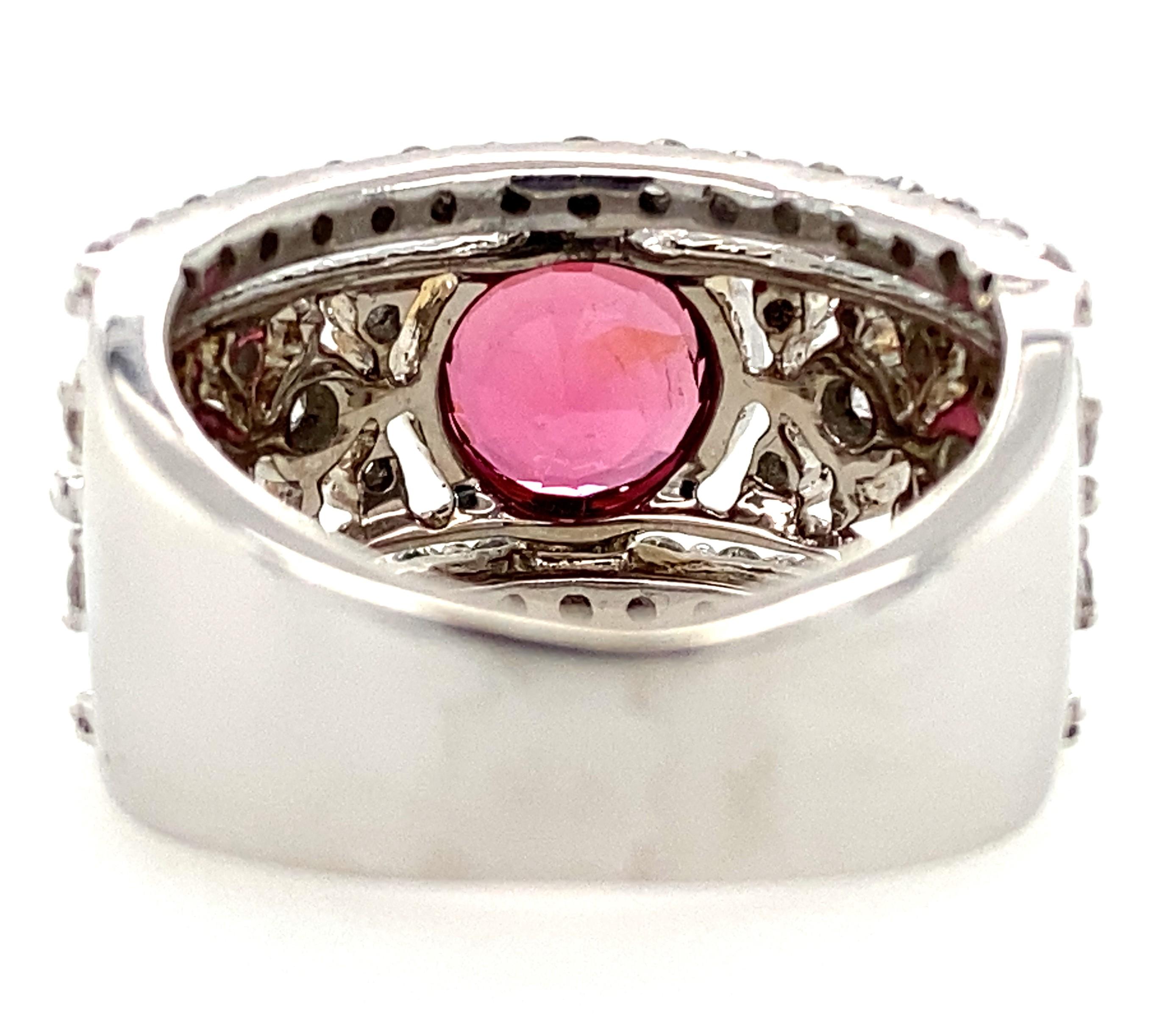 Women's or Men's Contemporary 0.49 Carat Pink Tourmaline and Diamond White Gold Fashion Ring For Sale