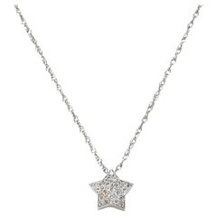 Contemporary 0.50 Carat Diamond 18 Karat White Gold Star Necklace