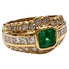 Contemporain  Bague cocktail émeraude 0,50 carat et diamant 1,06 carat