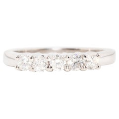 Contemporary 0.50 Carat Five Stone Brilliant Diamond Ring 14 Carat White Gold