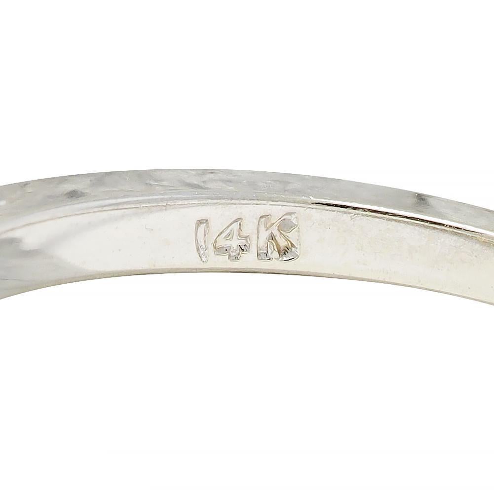 Contemporary 0.50 CTW Diamond 14 Karat White Gold Five Stone Band Ring (bague à cinq pierres en or blanc) en vente 1