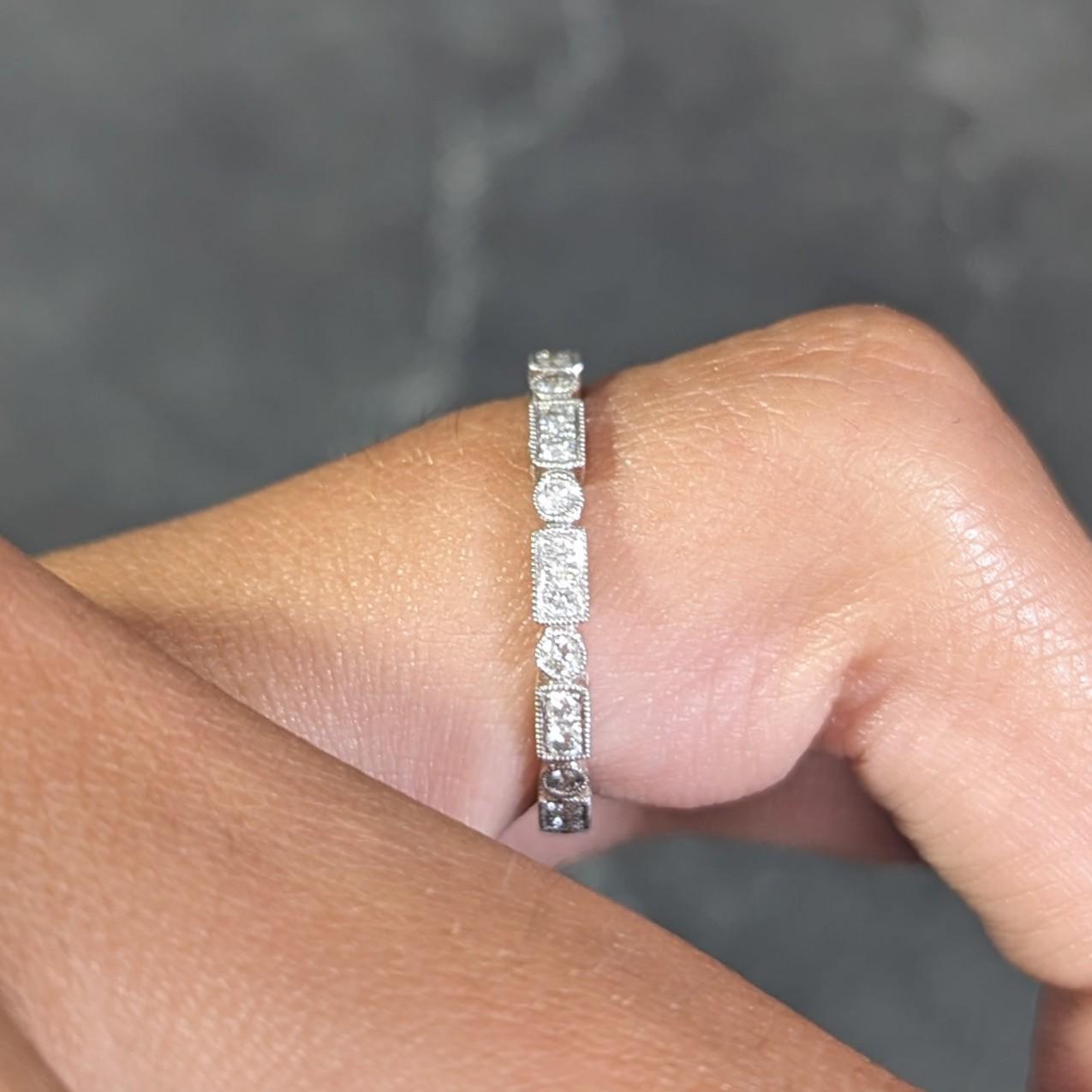 Contemporary 0.50 CTW Diamond 18 Karat White Gold Geometric Band Ring For Sale 4