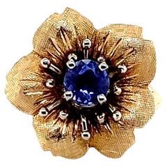 Contemporary 0.52 Carat Tanzanite 14k Yellow Gold Flower Statement Ring
