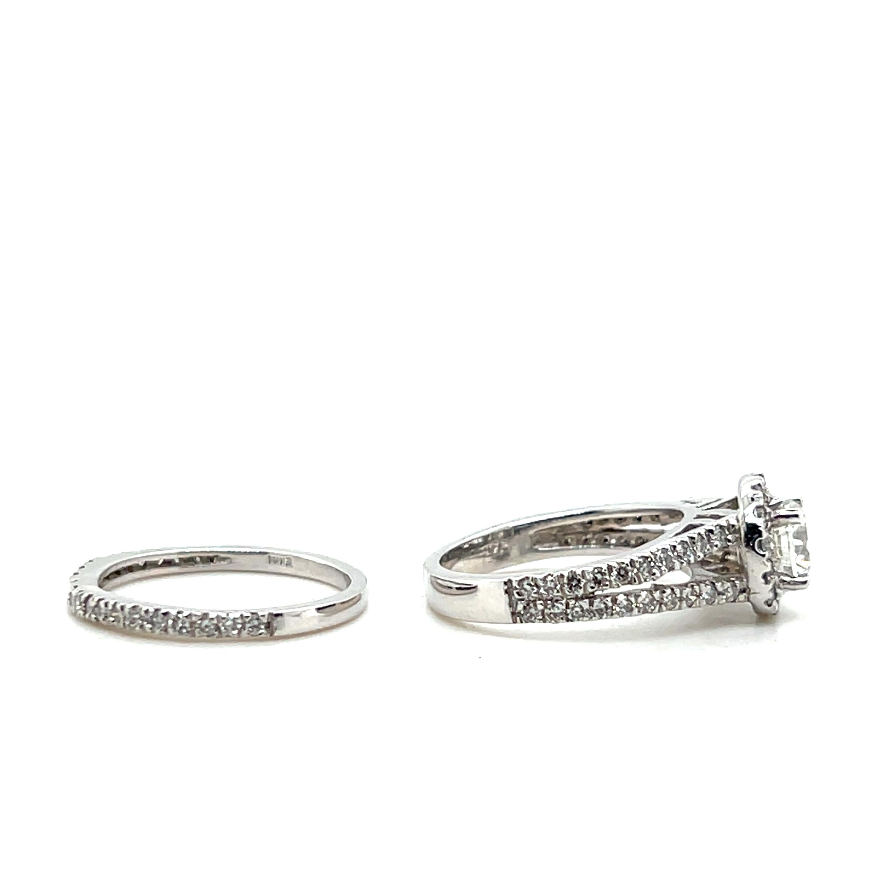 Contemporary 0.60 Carat Diamond Halo White Gold Engagement Ring Wedding Set In Good Condition For Sale In Towson, MD