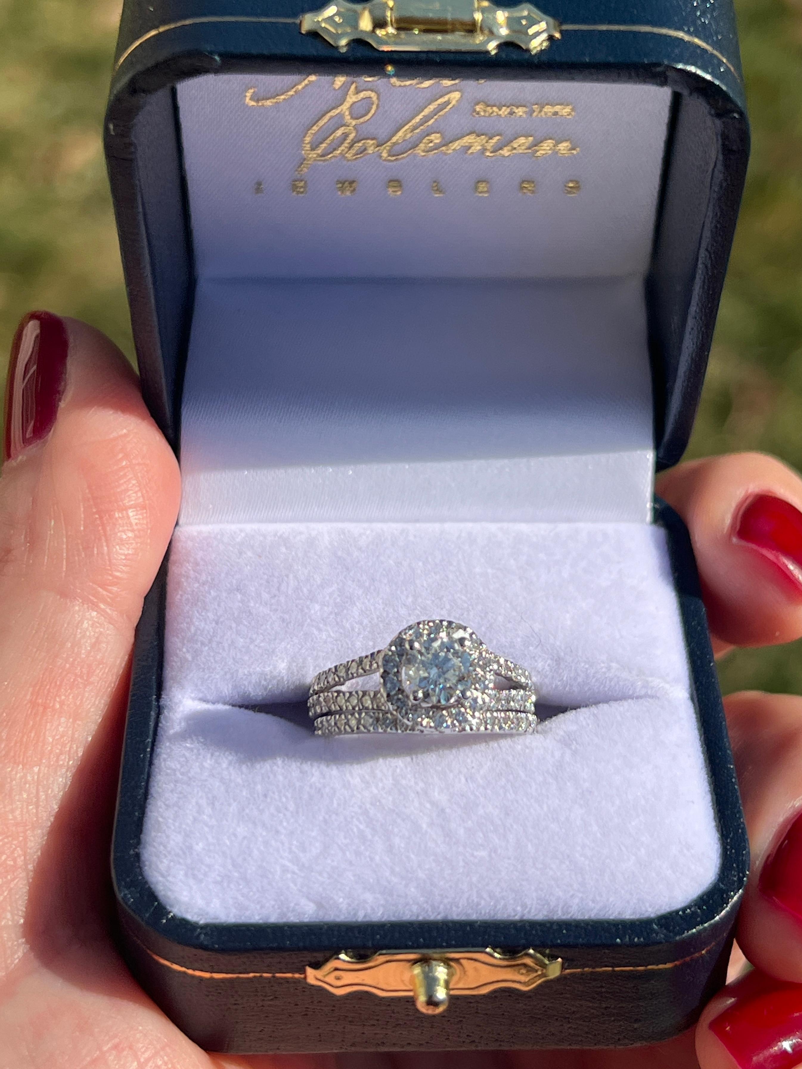 Women's or Men's Contemporary 0.60 Carat Diamond Halo White Gold Engagement Ring Wedding Set For Sale