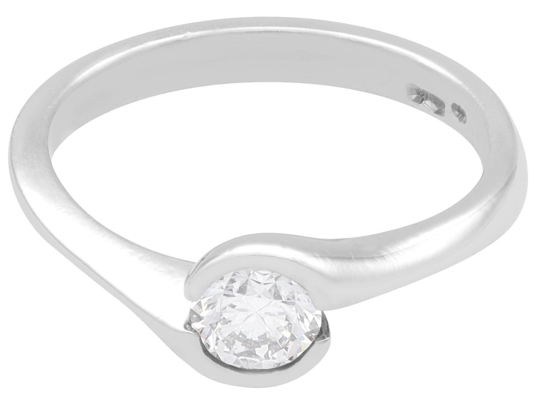 Contemporary GIA zertifiziert 0,65 Karat Diamant und Platin Ring und Ehering im Zustand „Hervorragend“ im Angebot in Jesmond, Newcastle Upon Tyne