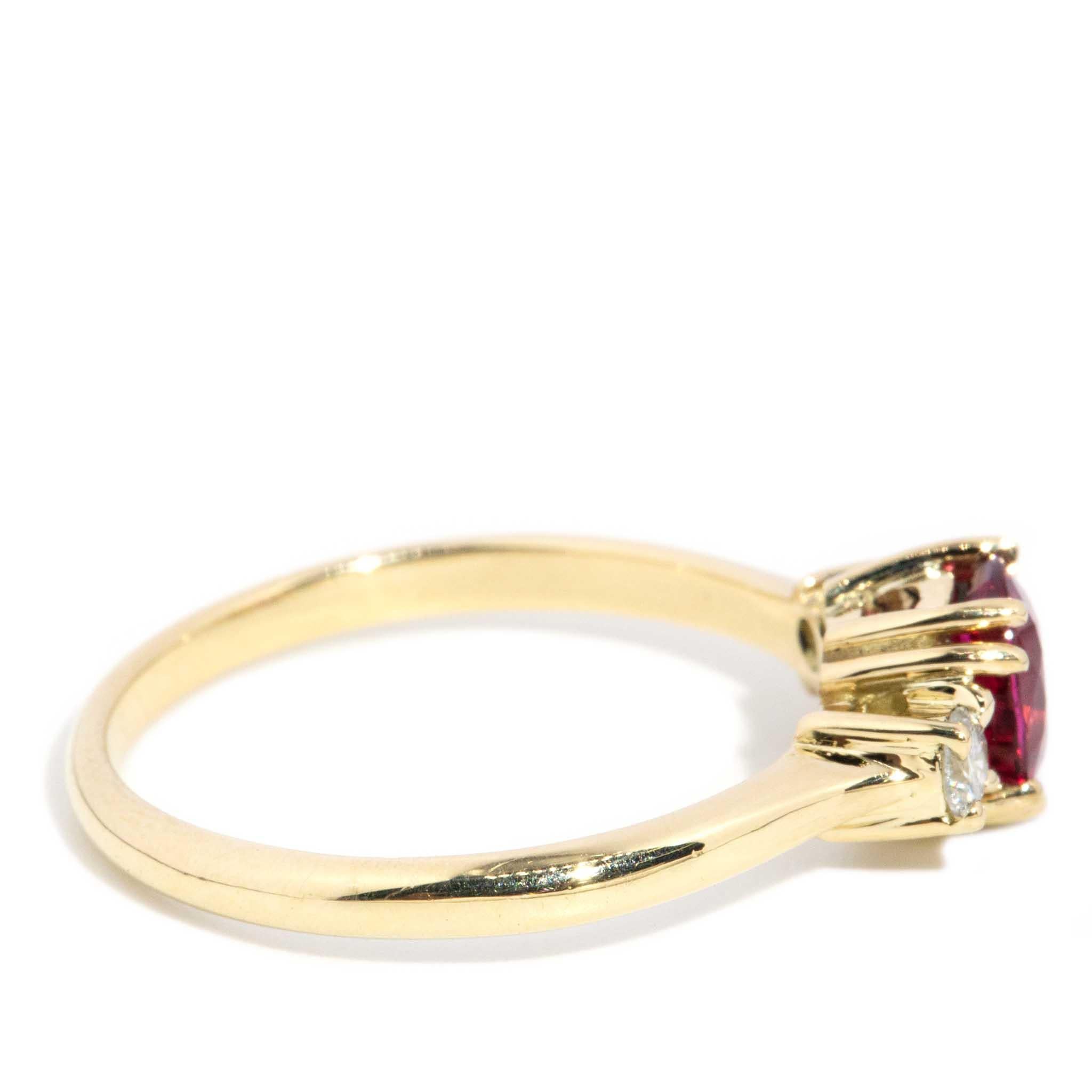 Contemporary 0.69ct Pink Tourmaline & Diamond Ring 18 Carat Gold For Sale 2