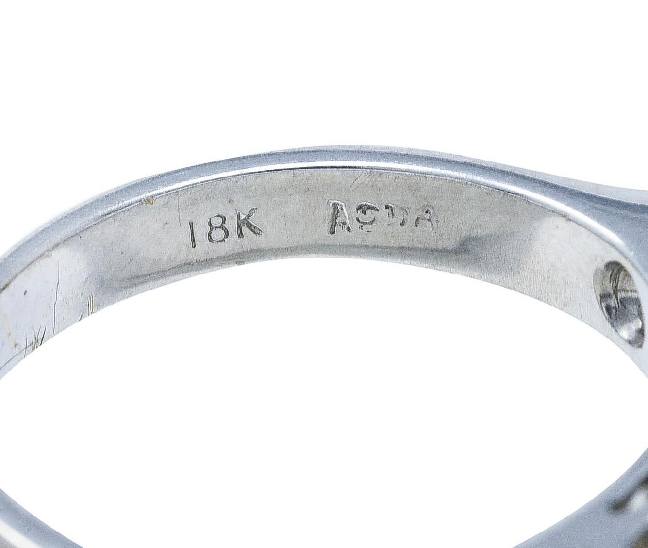 Contemporary 0.75 Carats Diamond 18 Karat White Gold Five Stone Wedding Ring For Sale 2